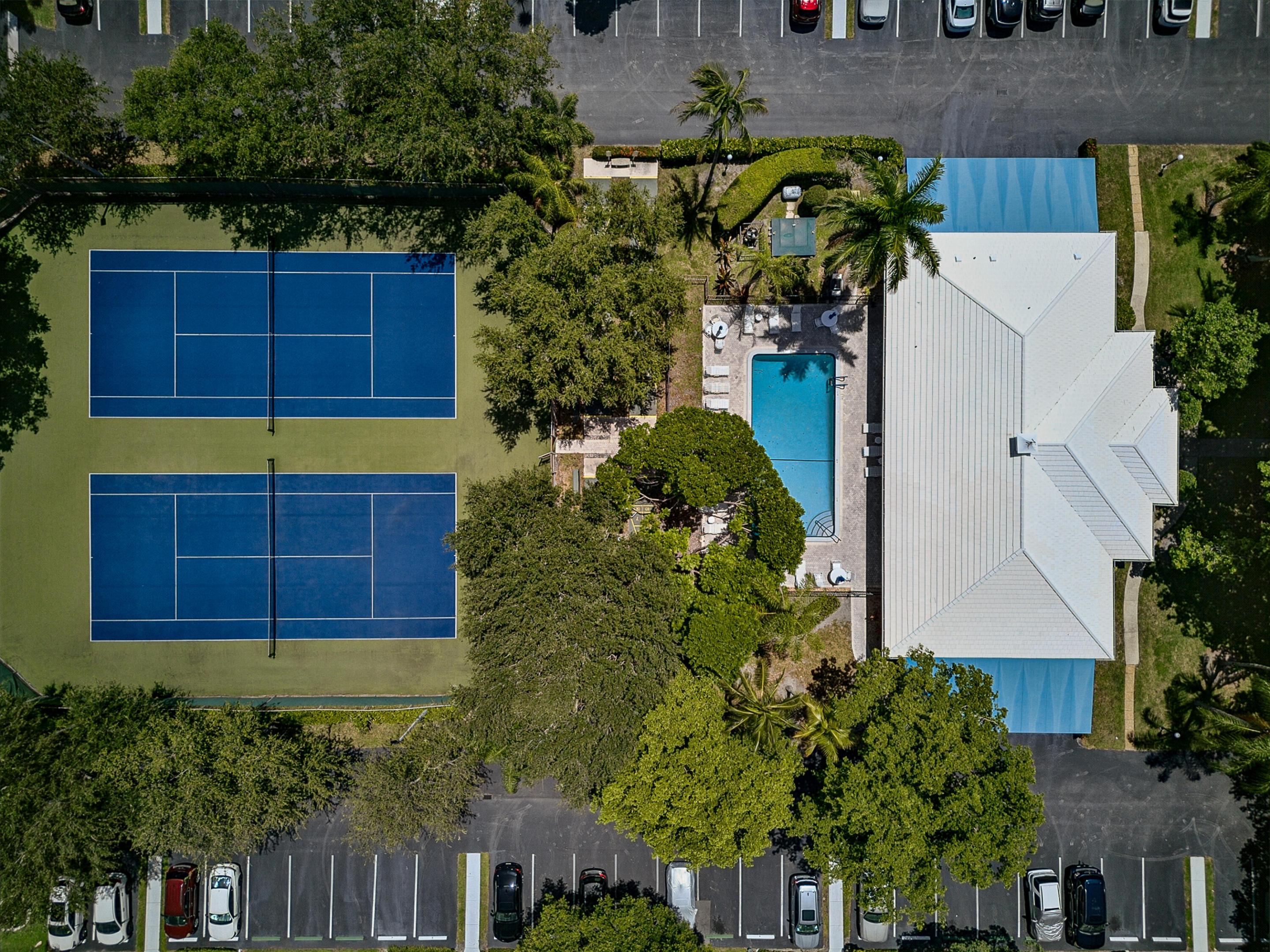 BAY COLONY CLUB CONDO - Residential