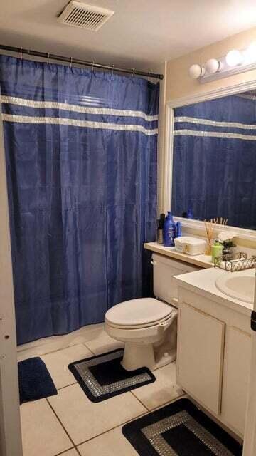 CHARTER CLUB OF PALM BEACH CONDO - Residential Lease