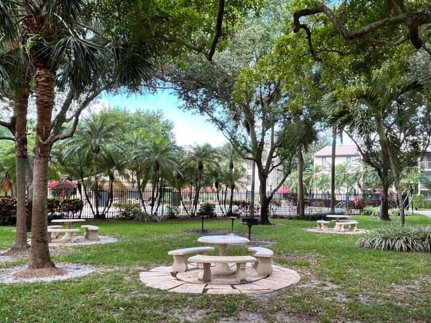 CHARTER CLUB OF PALM BEACH CONDO - Residential Lease