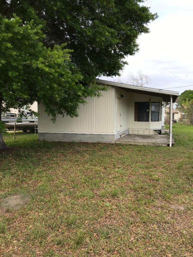 **HANDYMAN SPECIAL** This fixer upper is being sold as is and is priced to sell!! Call for your appointment today!!