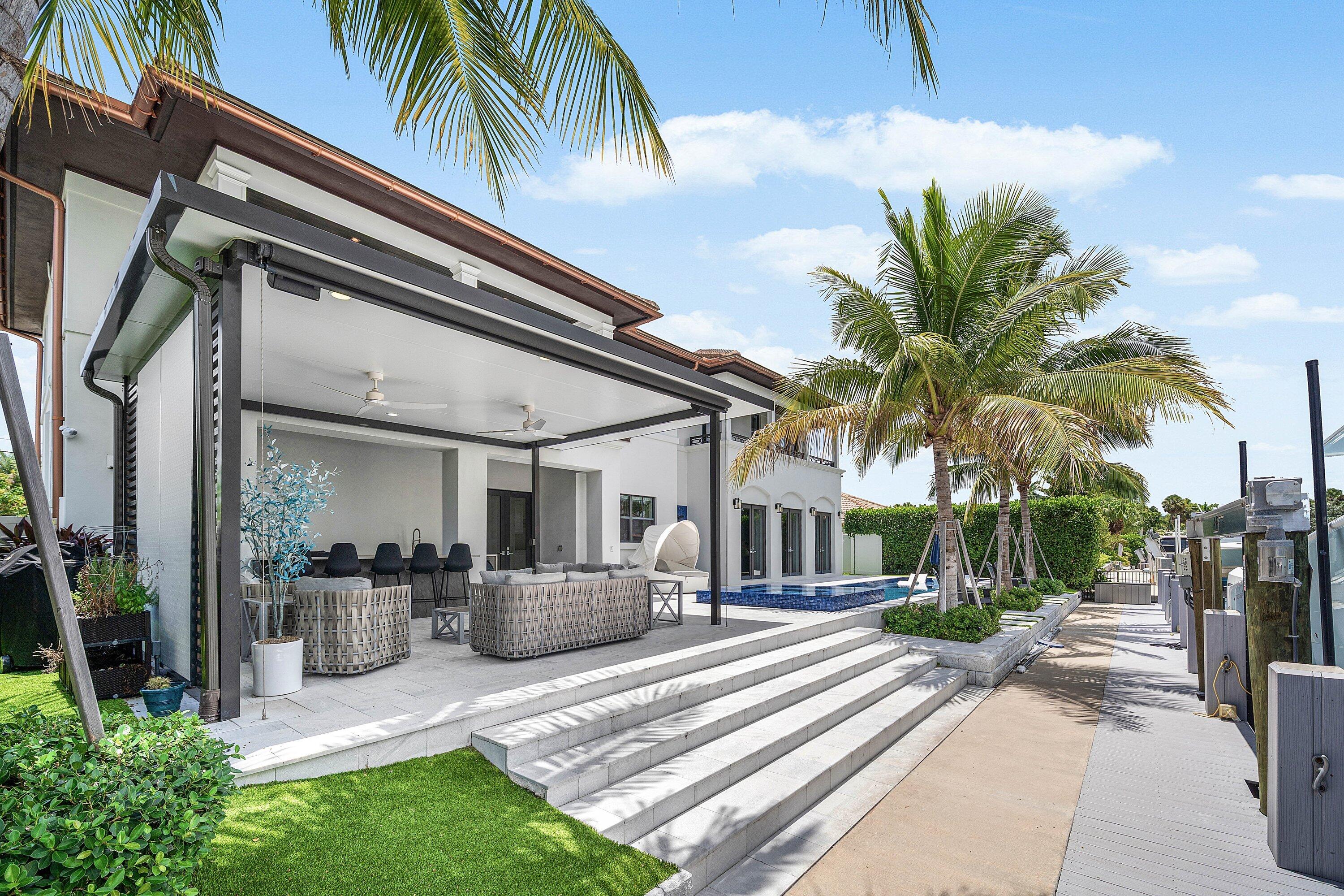 VENETIAN ISLES 2ND SEC - Residential