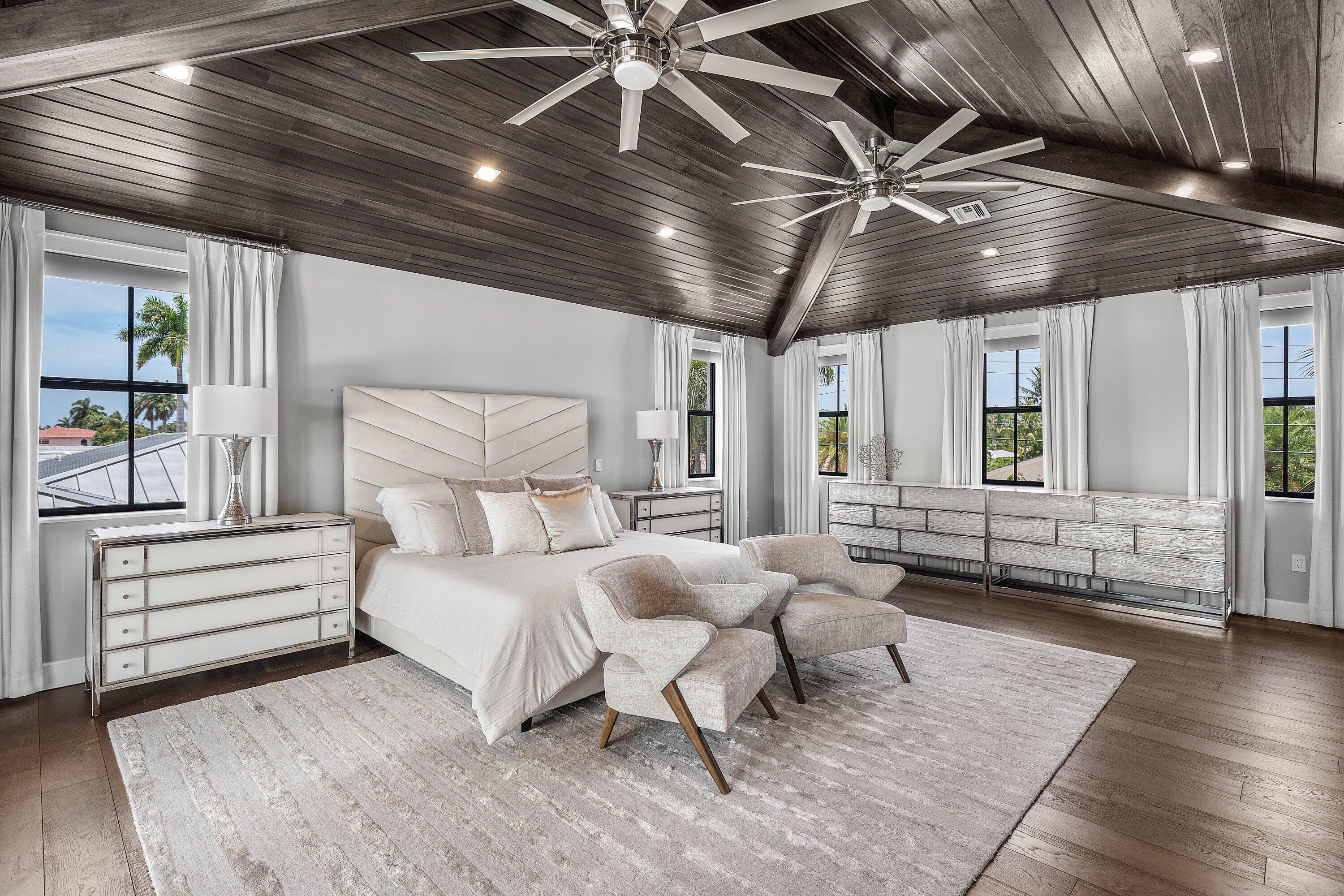 VENETIAN ISLES 2ND SEC - Residential
