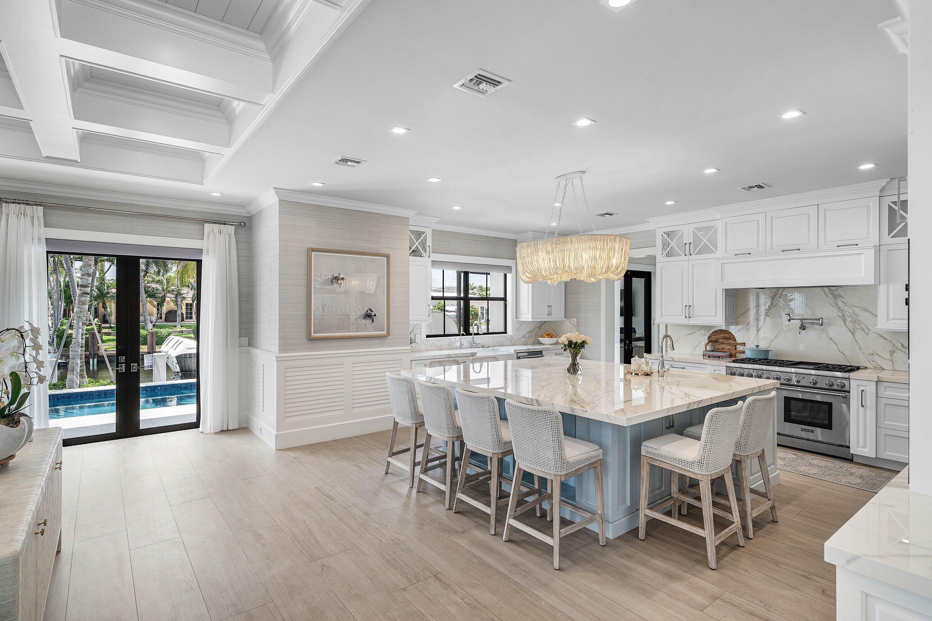 VENETIAN ISLES 2ND SEC - Residential