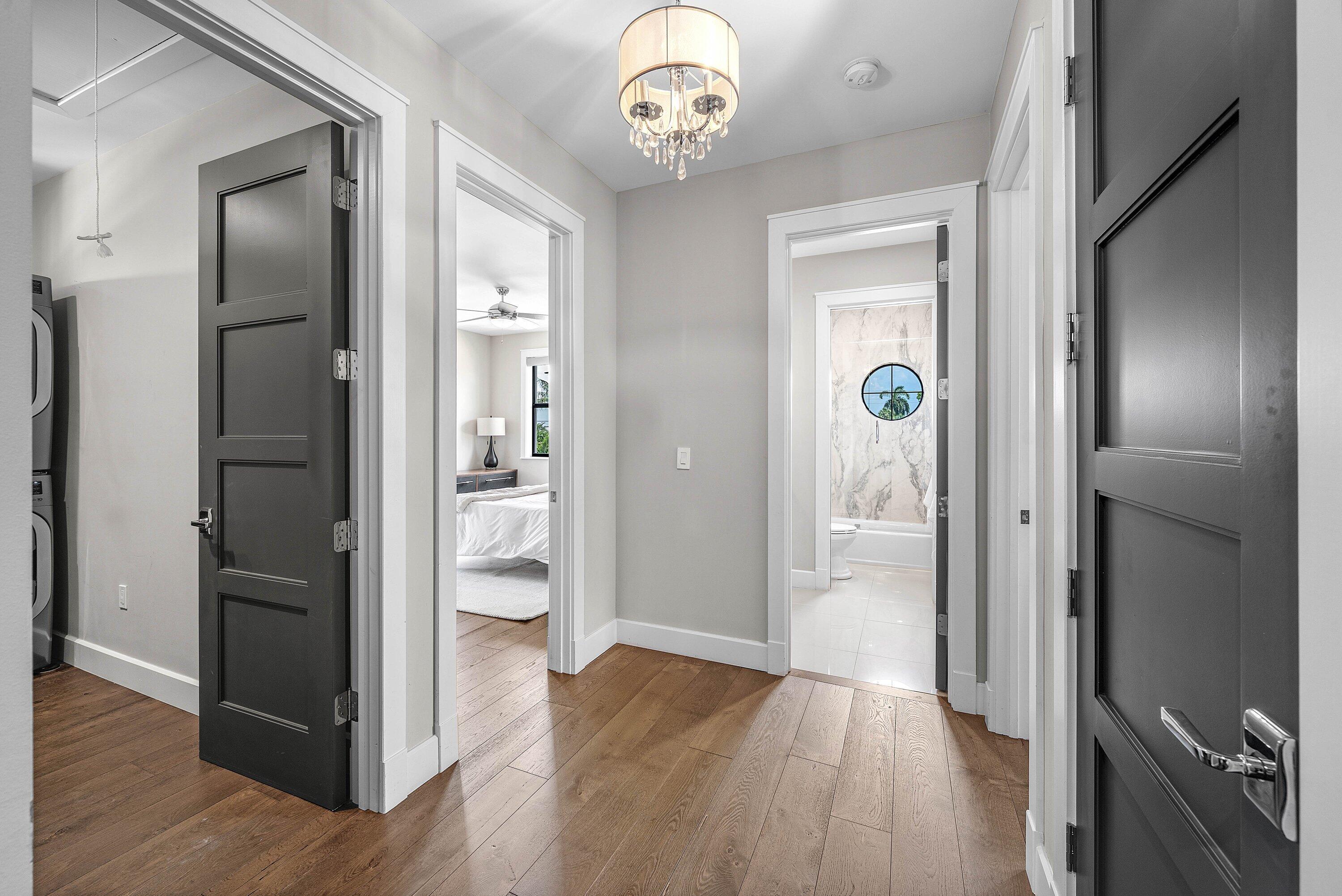 VENETIAN ISLES 2ND SEC - Residential