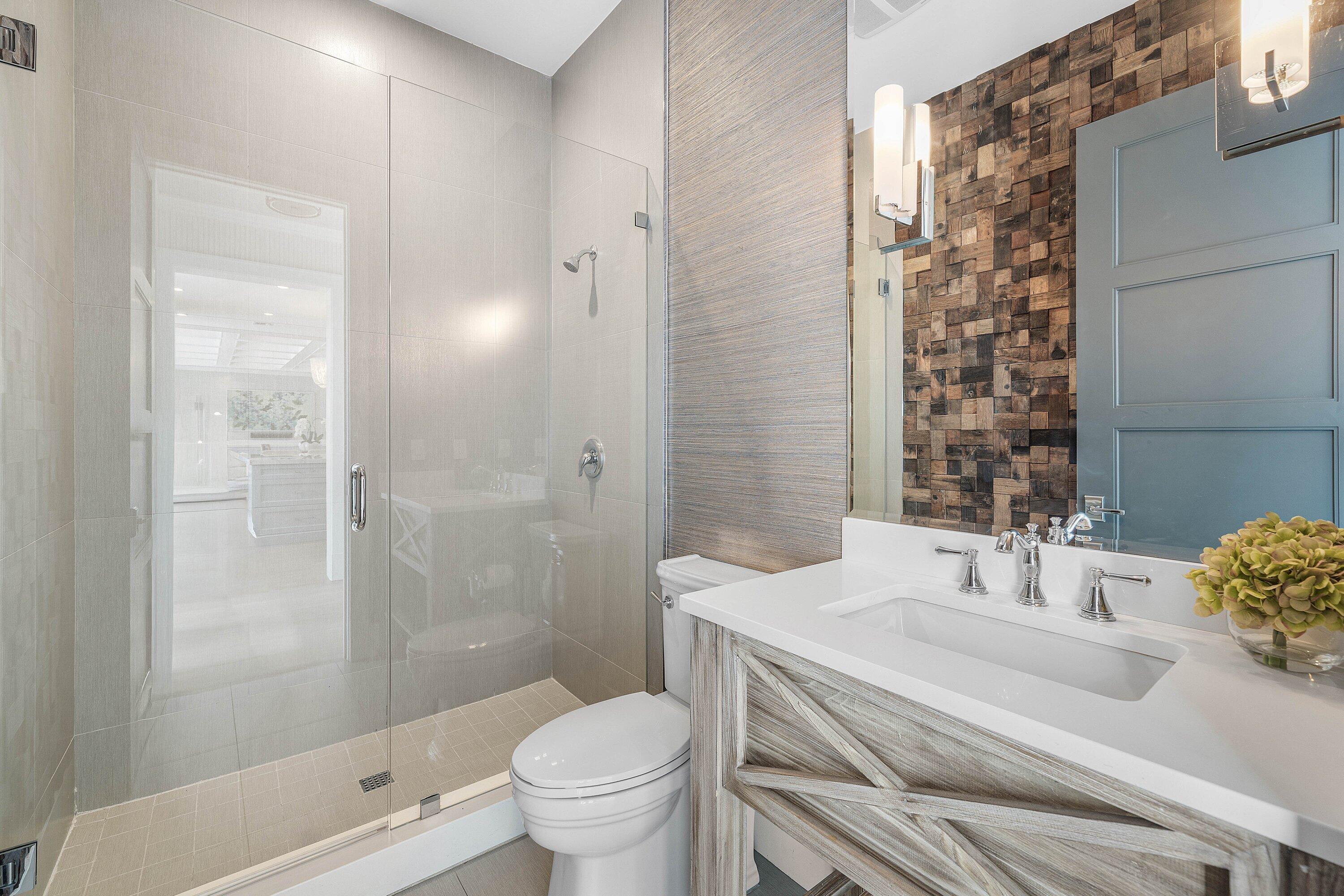VENETIAN ISLES 2ND SEC - Residential