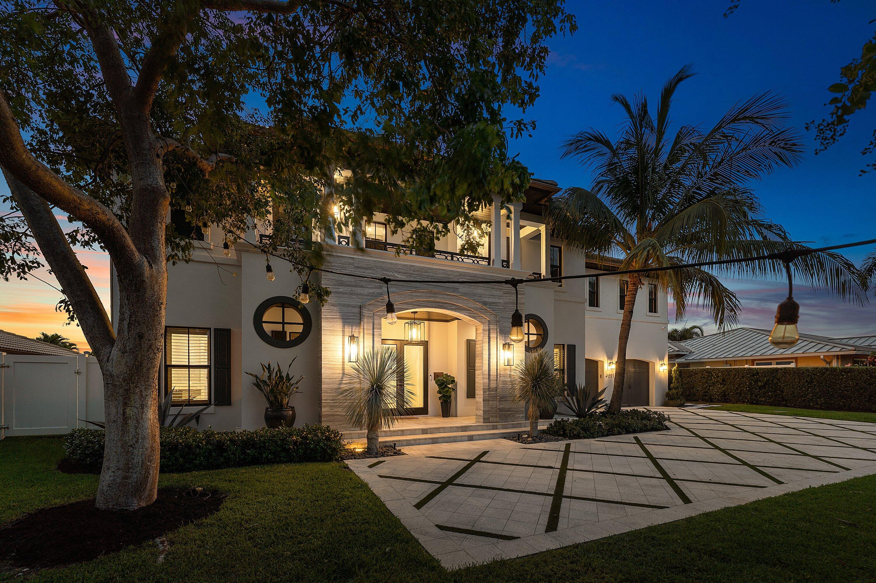 VENETIAN ISLES 2ND SEC - Residential
