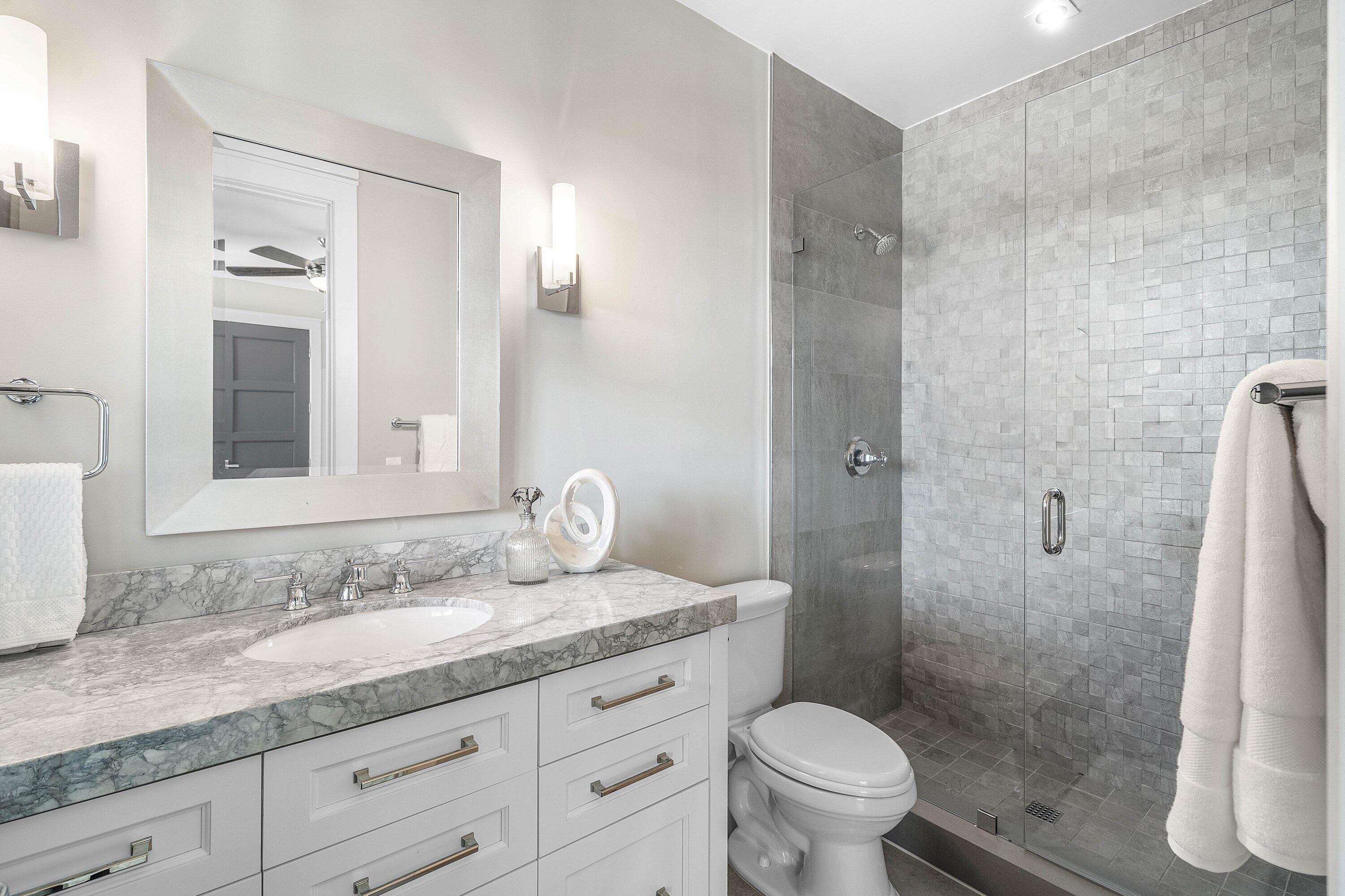 VENETIAN ISLES 2ND SEC - Residential