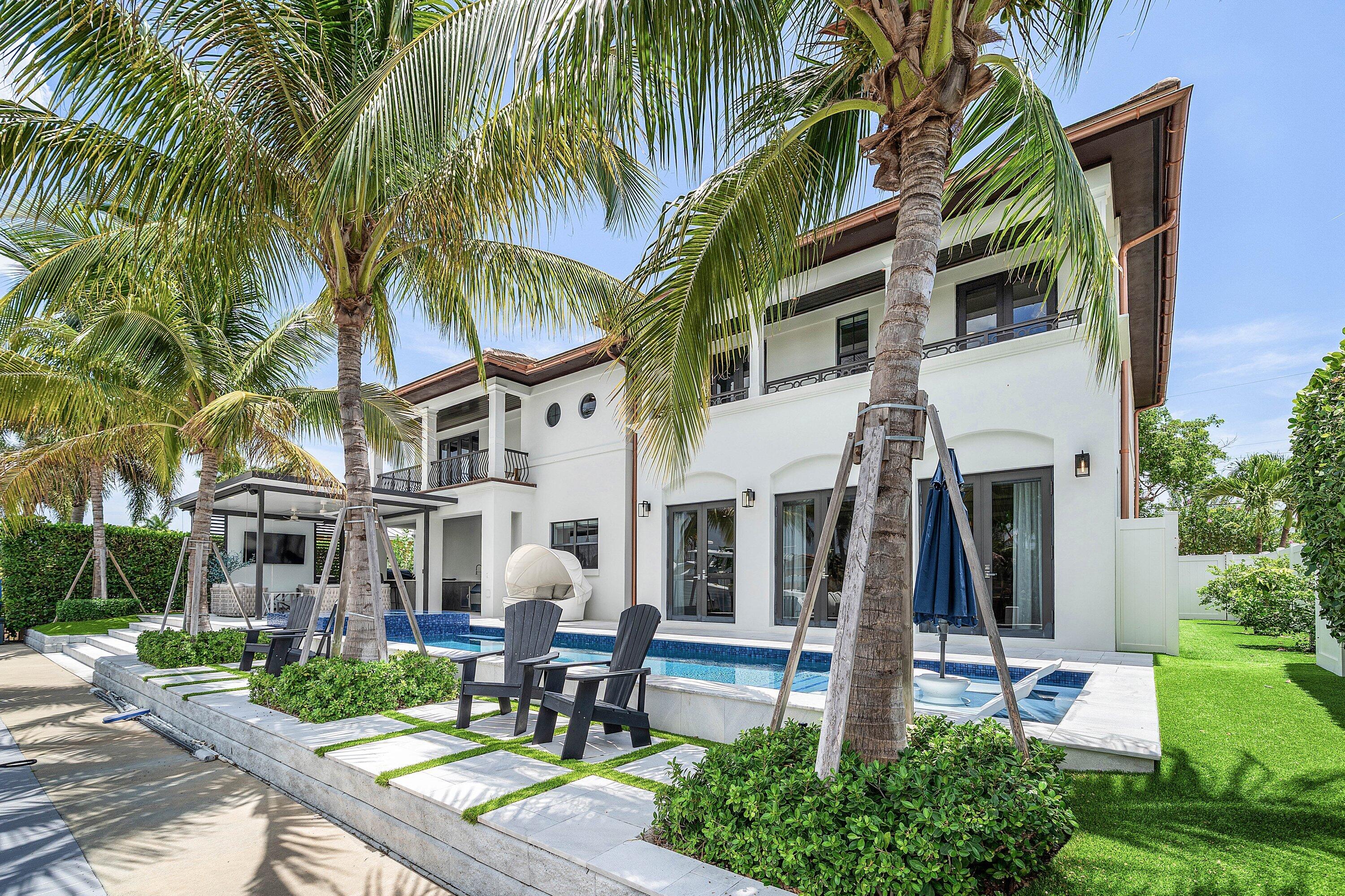 VENETIAN ISLES 2ND SEC - Residential