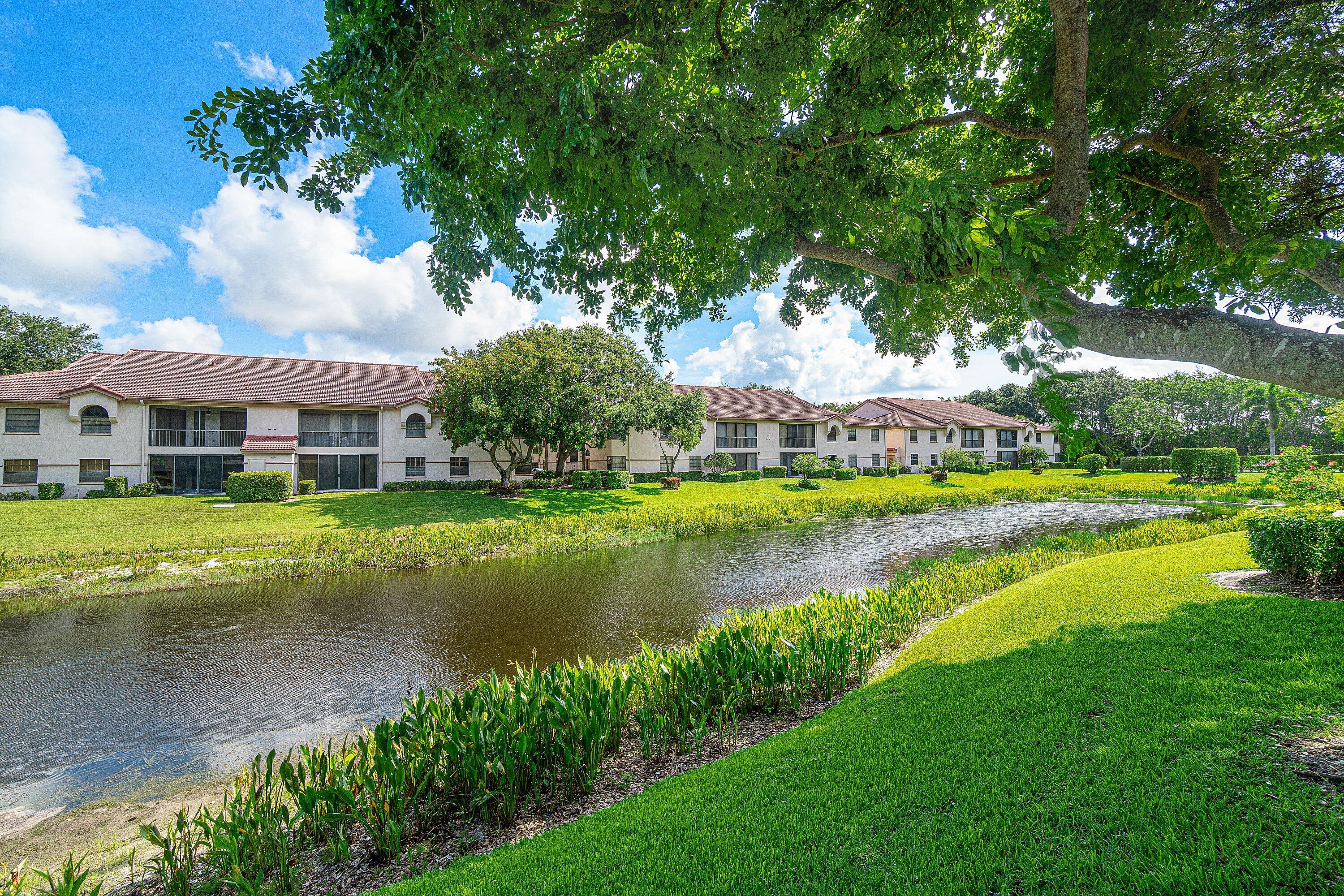 DIAMANTE VILLAGE CONDO - Residential