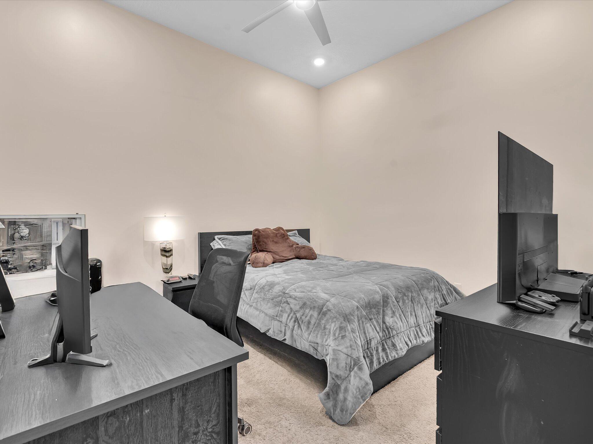 MCJUNKIN FARMS PLAT - Residential
