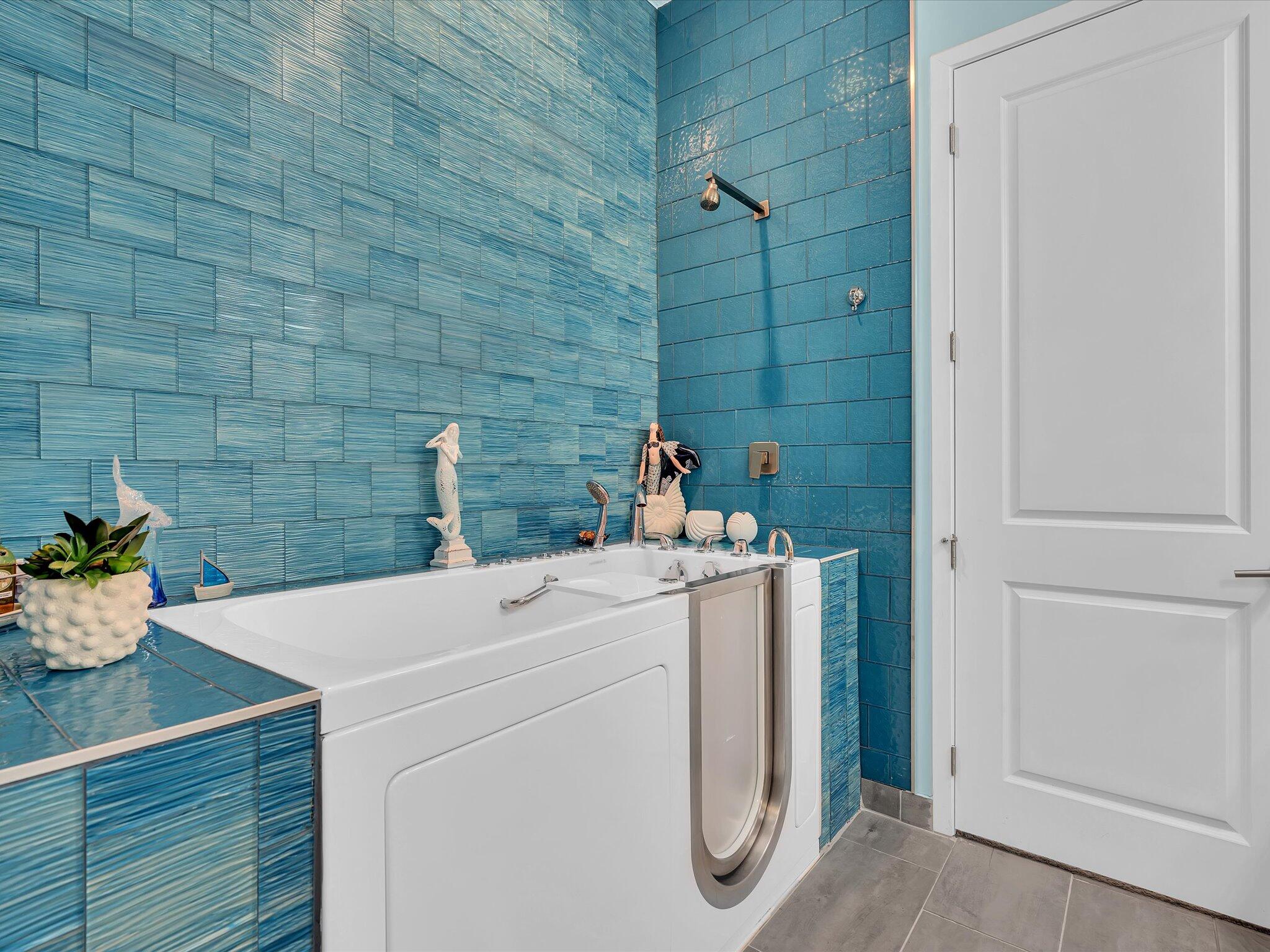 MCJUNKIN FARMS PLAT - Residential