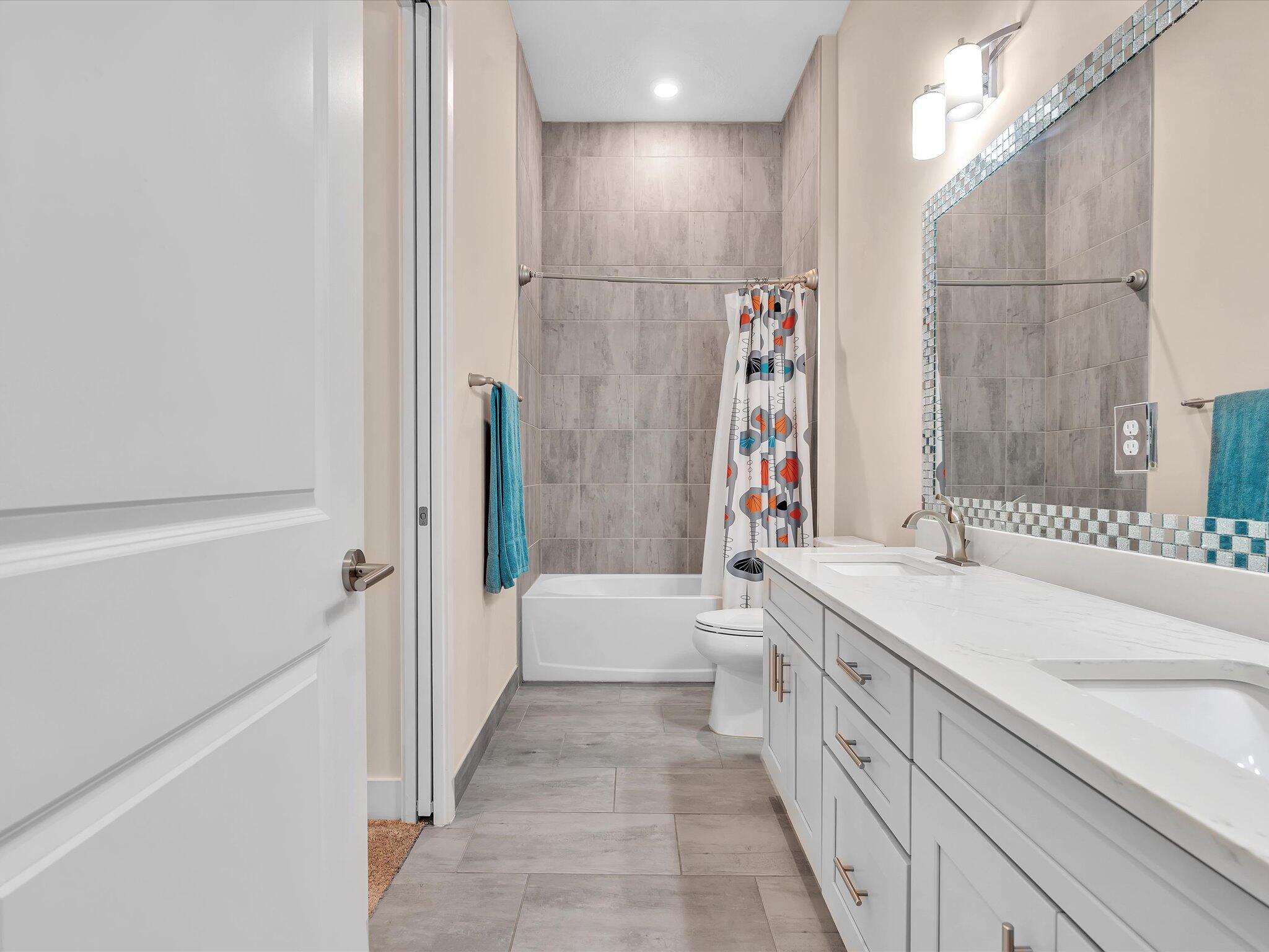 MCJUNKIN FARMS PLAT - Residential