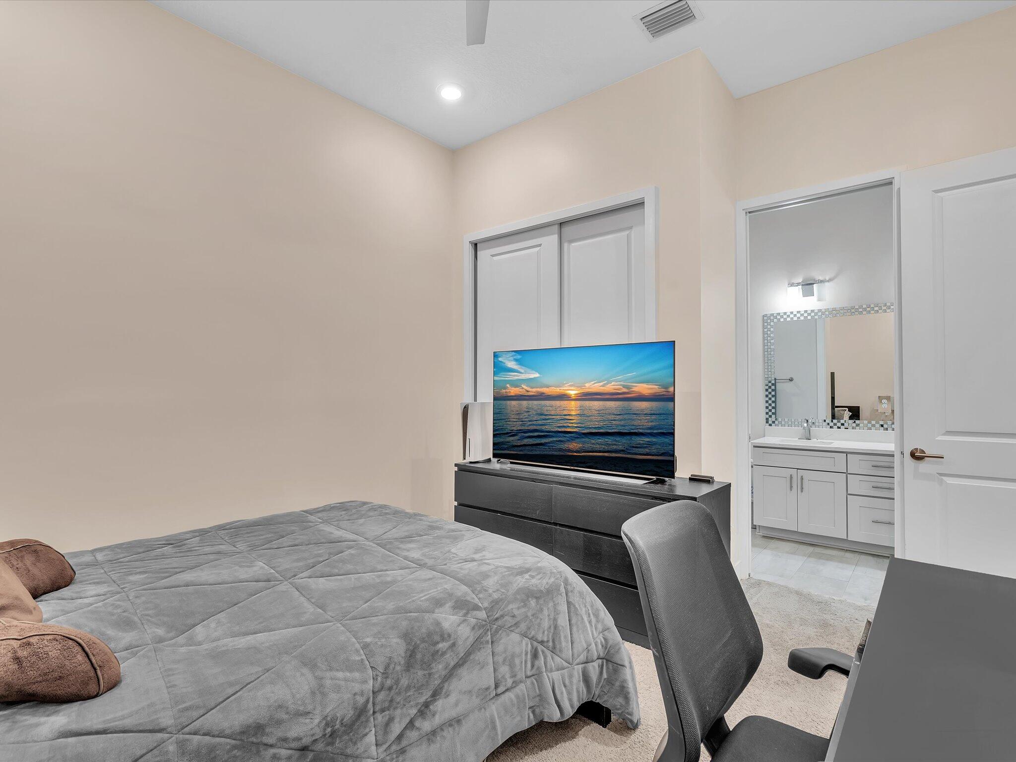 MCJUNKIN FARMS PLAT - Residential