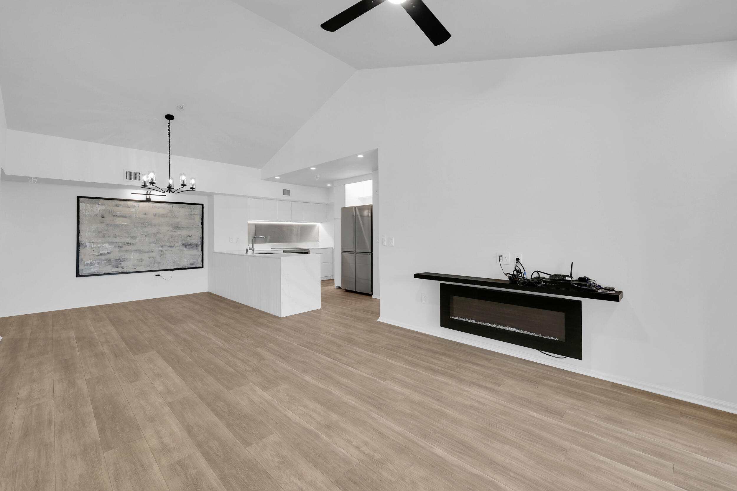 LIGHTHOUSE COVE AT TEQUESTA CONDO - Residential Lease