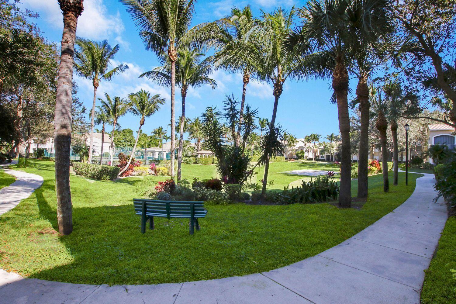 LIGHTHOUSE COVE AT TEQUESTA CONDO - Residential Lease