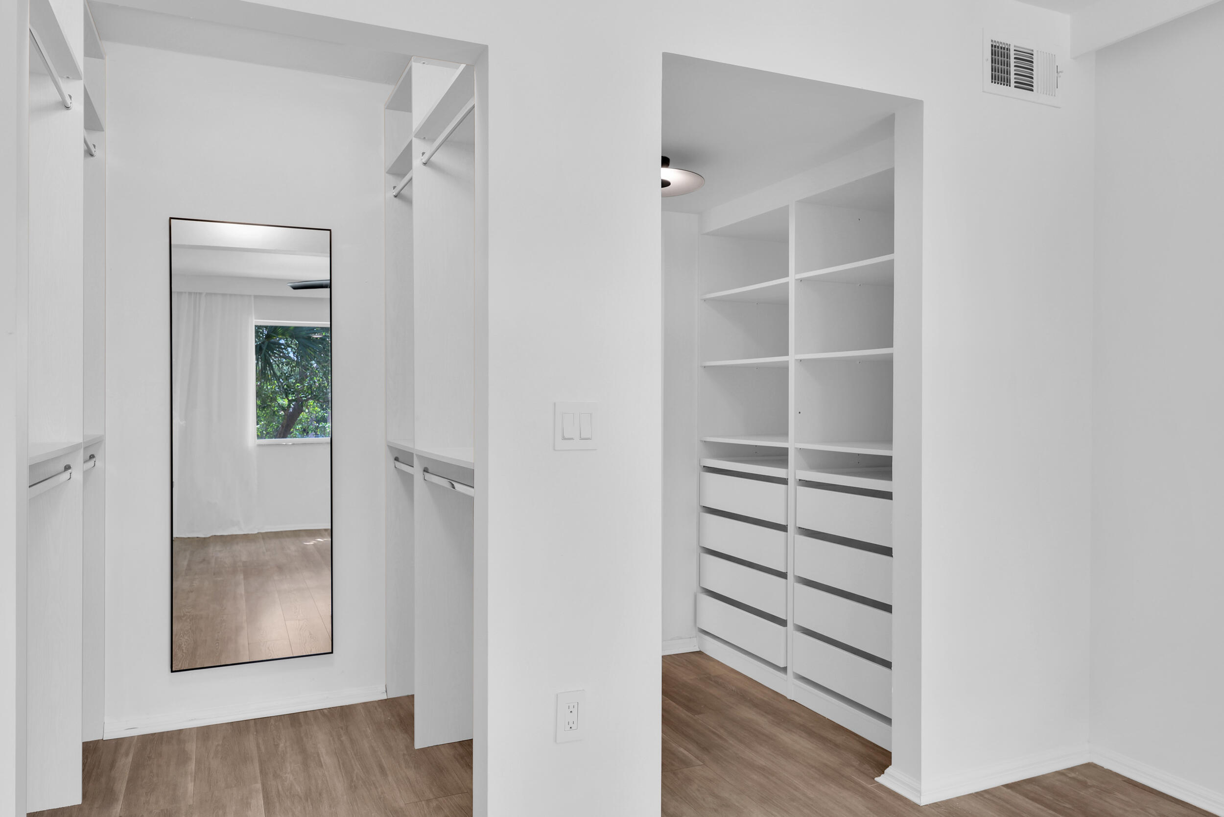 LIGHTHOUSE COVE AT TEQUESTA CONDO - Residential Lease