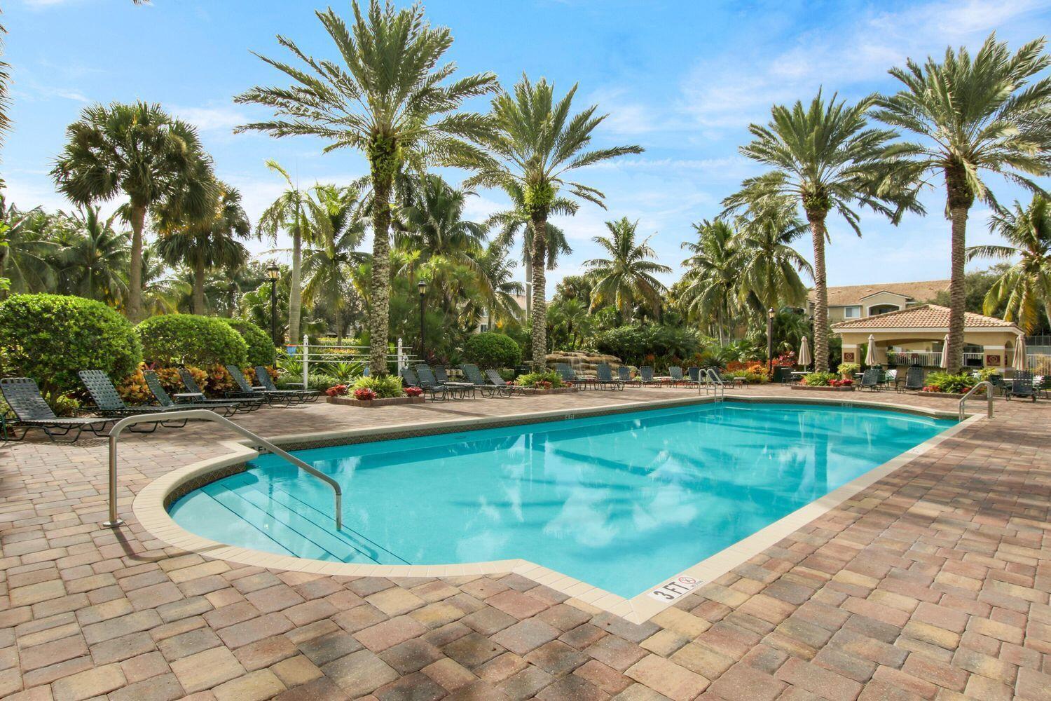LIGHTHOUSE COVE AT TEQUESTA CONDO - Residential Lease