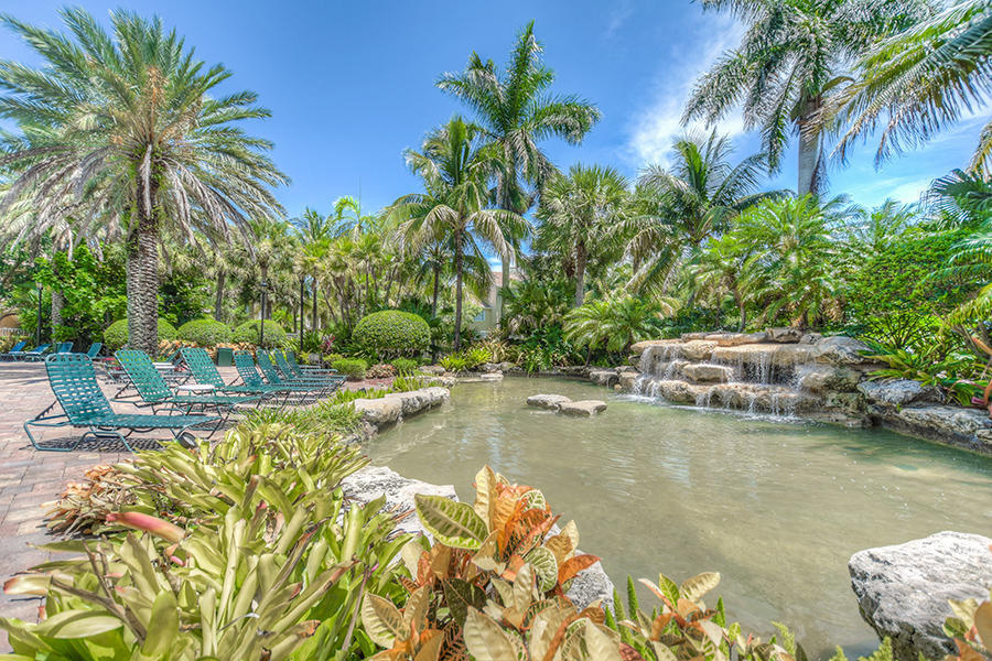 LIGHTHOUSE COVE AT TEQUESTA CONDO - Residential Lease