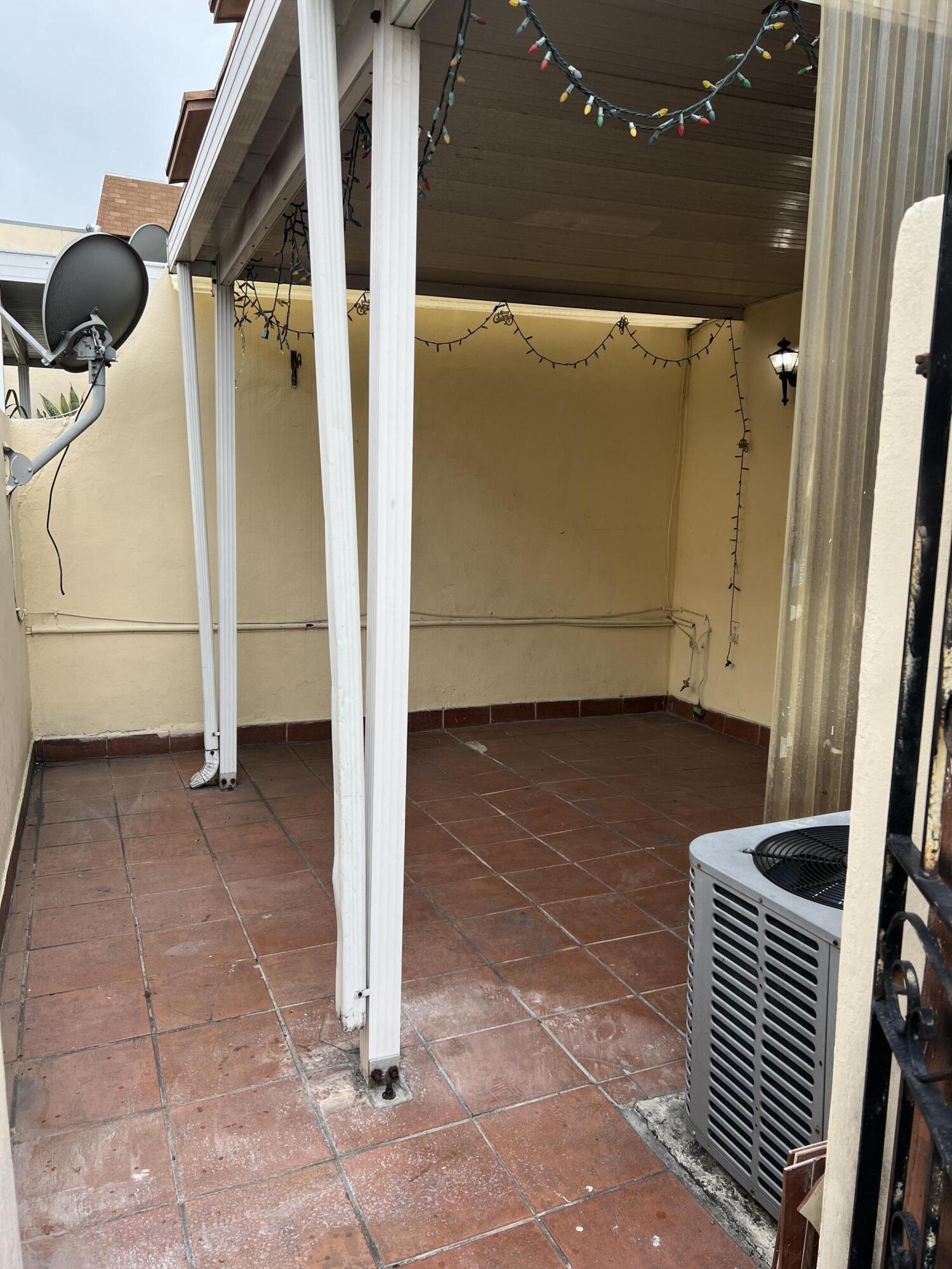 WEST FLAGLER HERITAGE CONDO NO 1 - Residential Lease