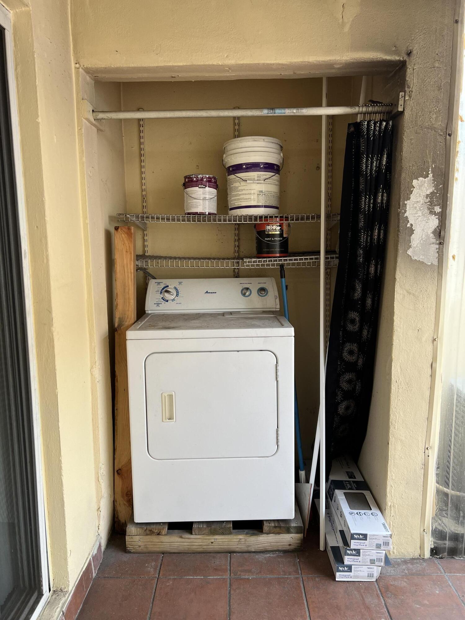 WEST FLAGLER HERITAGE CONDO NO 1 - Residential Lease