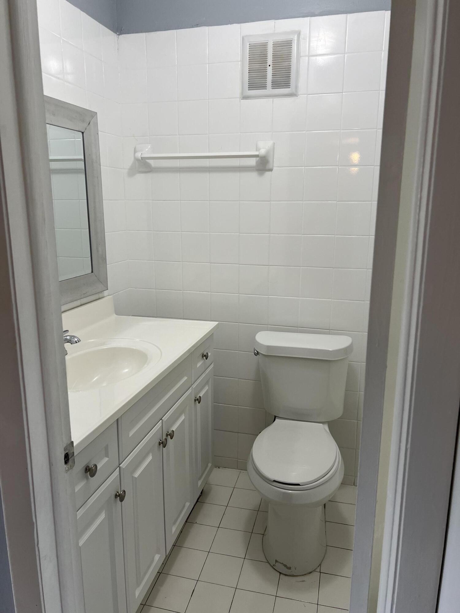 WEST FLAGLER HERITAGE CONDO NO 1 - Residential Lease
