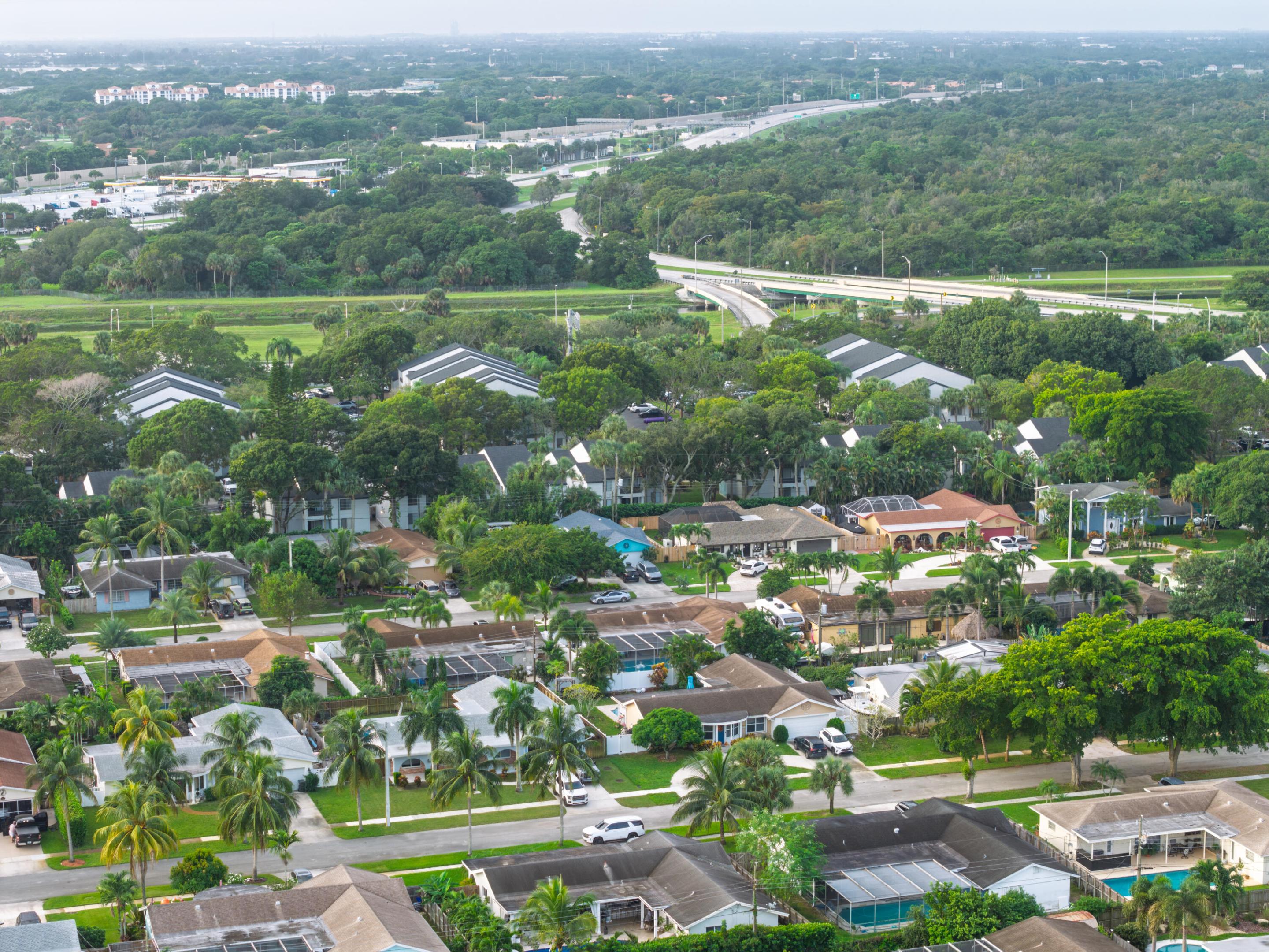 COCONUT CREEK SEC 8 - Residential