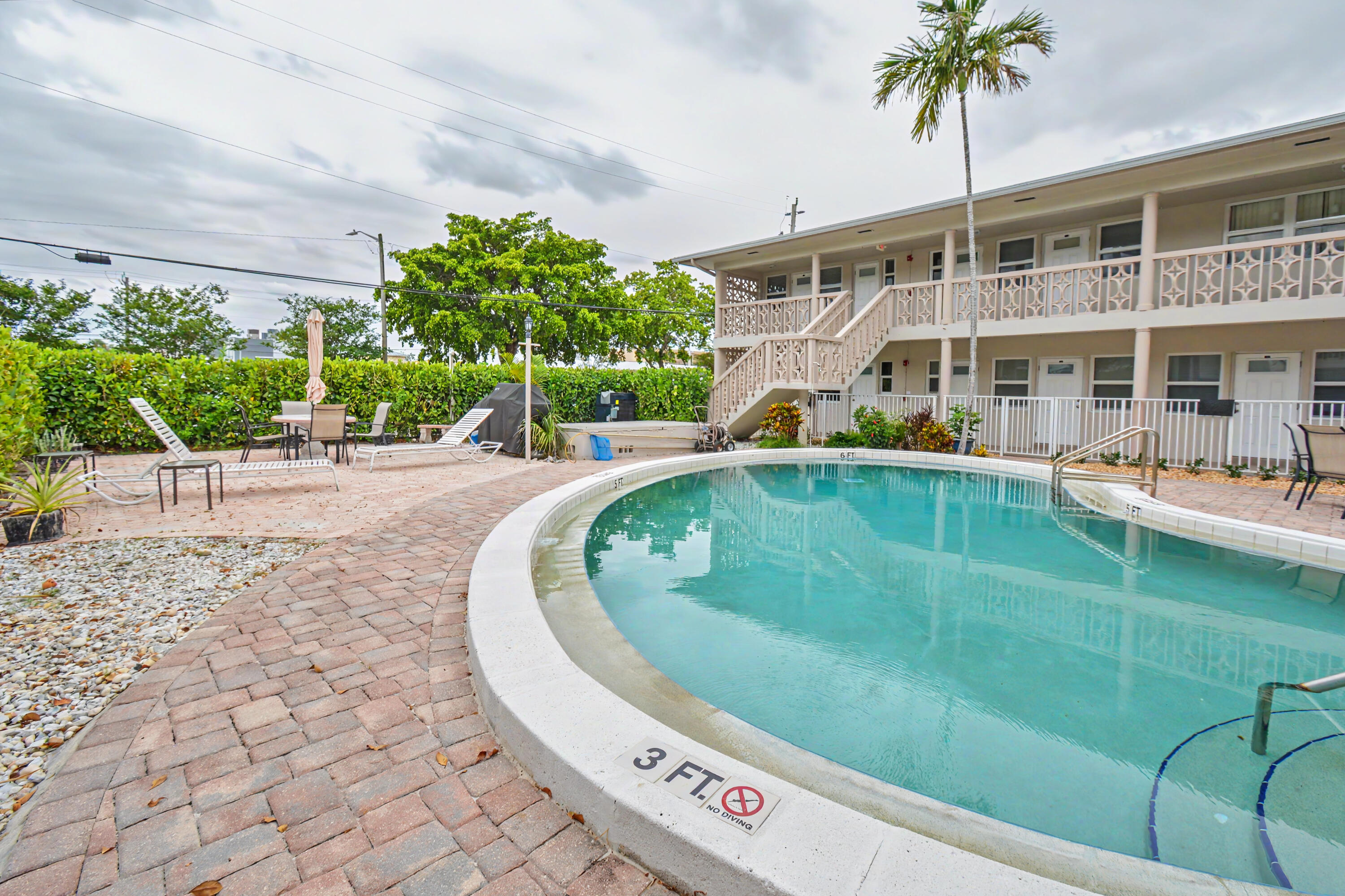 SUNNY COURT APTS CONDO - Residential Lease