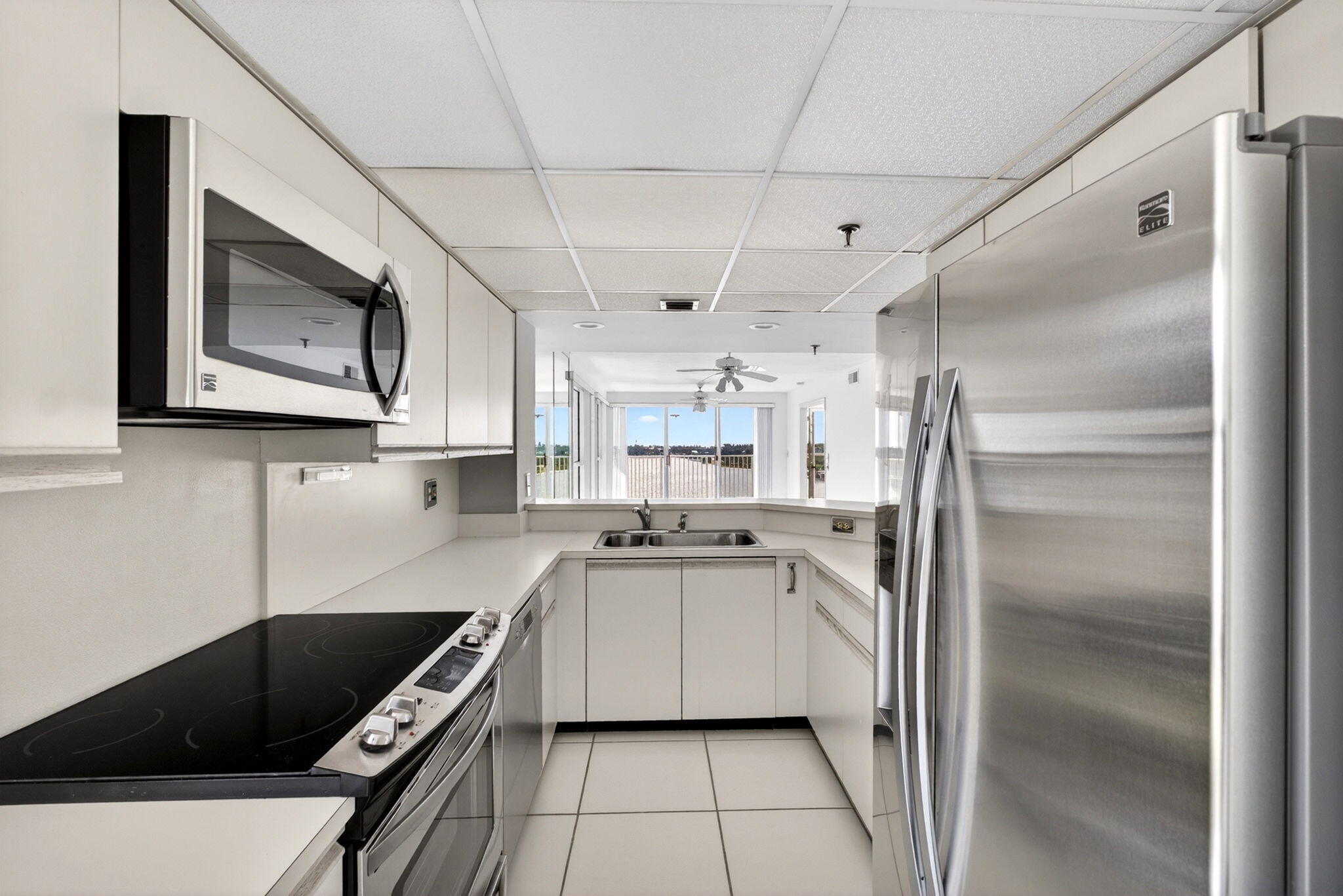 HARBOR TOWERS & MARINA CONDO - Residential Lease