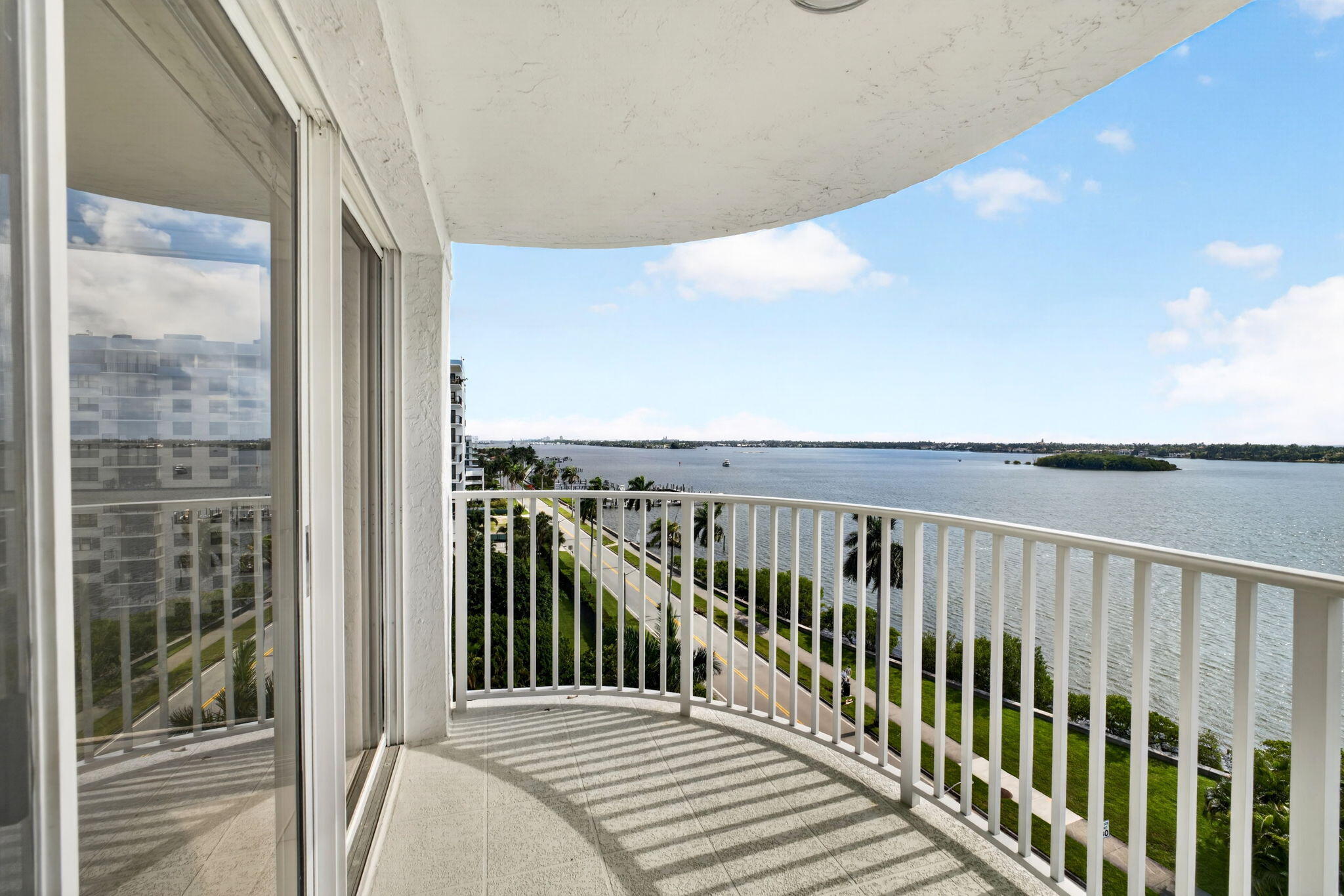 HARBOR TOWERS & MARINA CONDO - Residential Lease