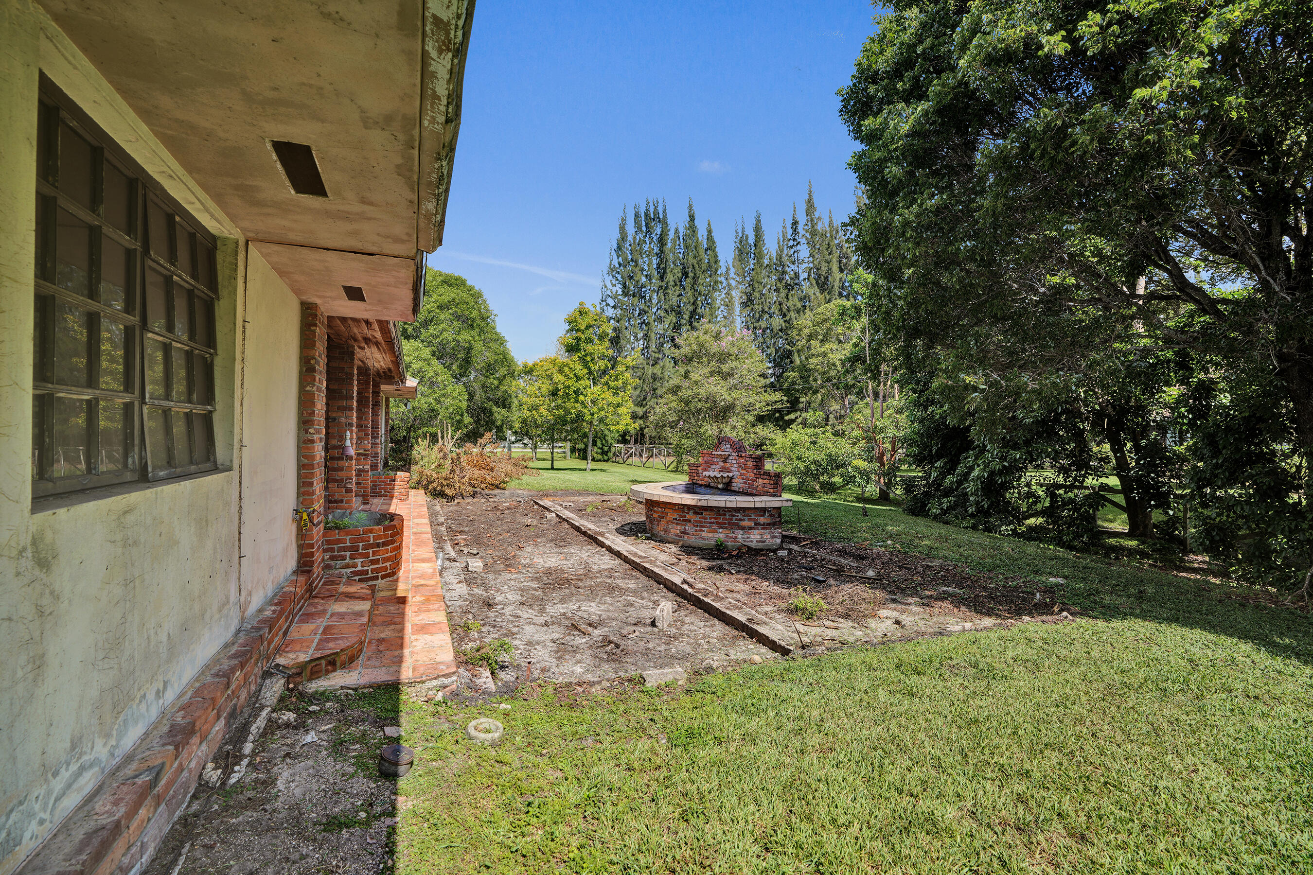 FLA FRUIT LANDS CO SUB NO 1 - Residential