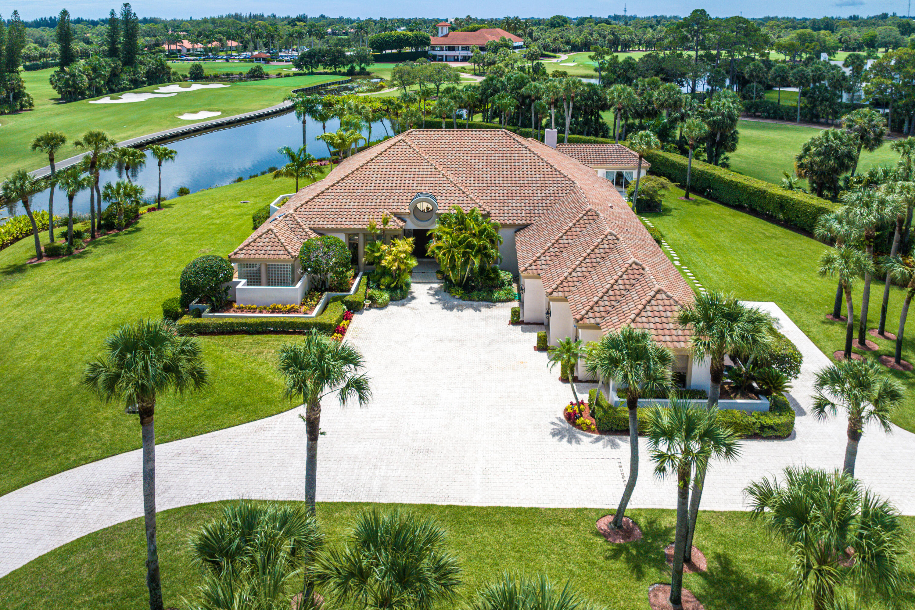 BREAKERS WEST 12 - Residential