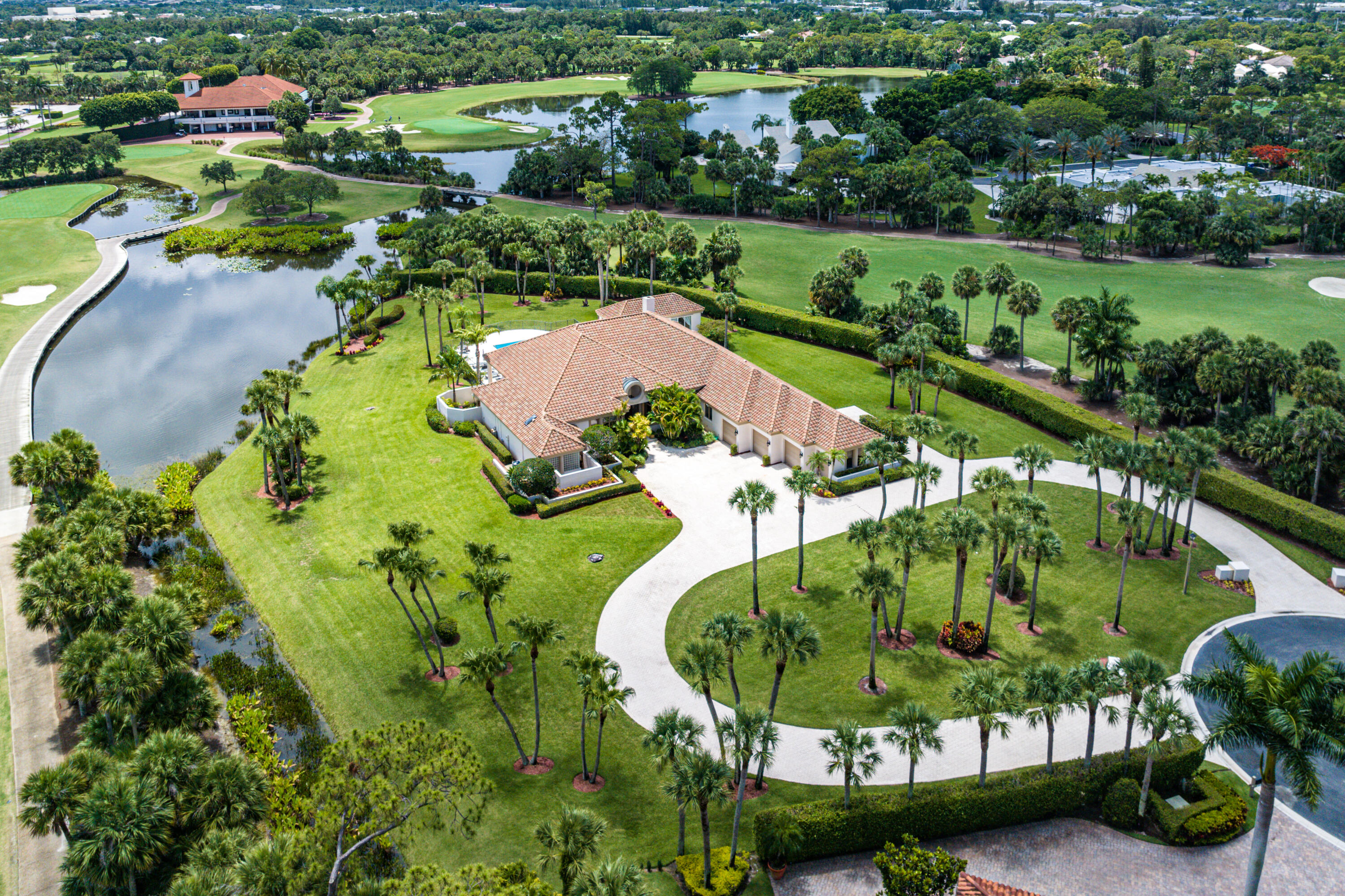 BREAKERS WEST 12 - Residential