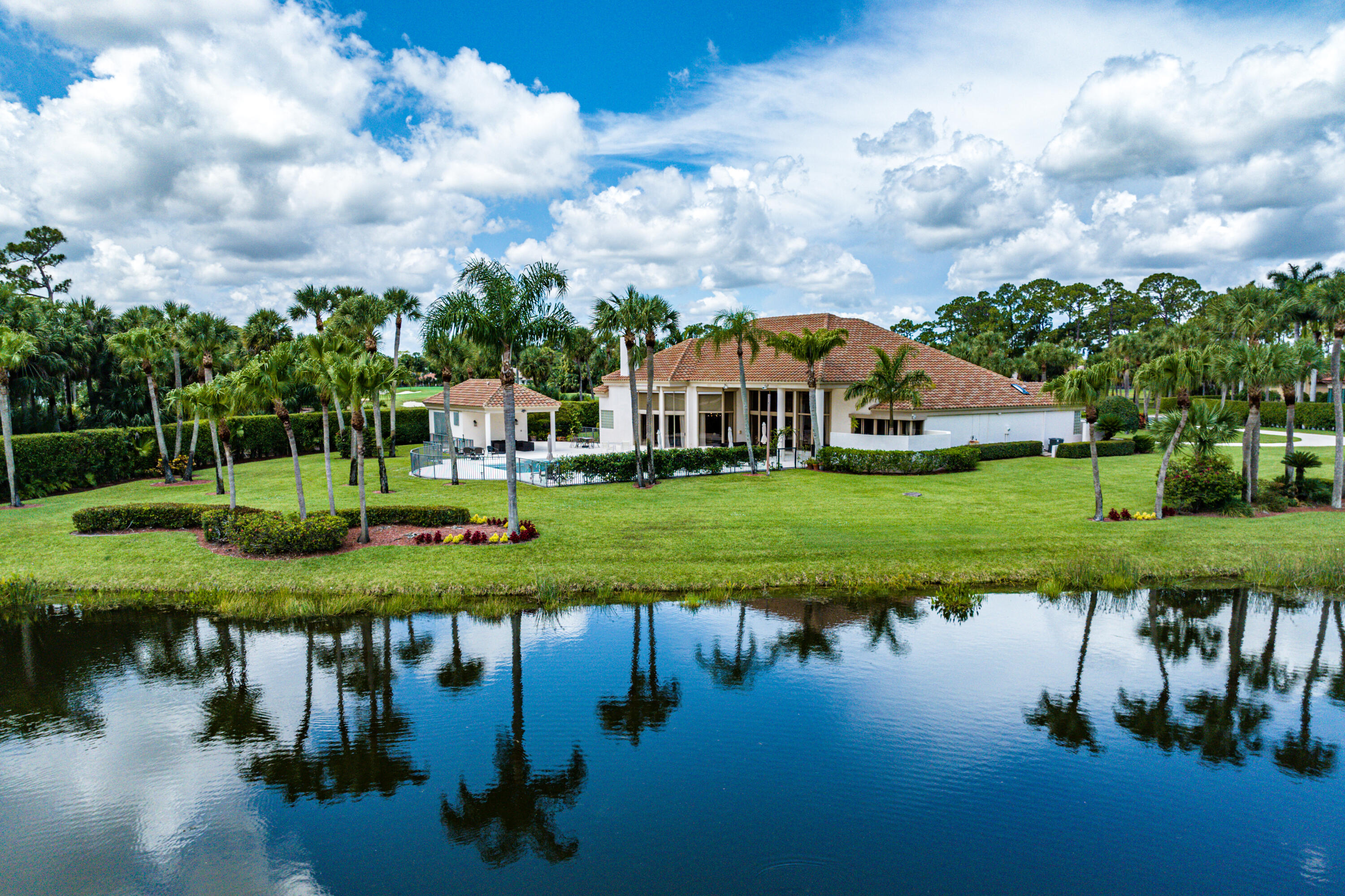BREAKERS WEST 12 - Residential