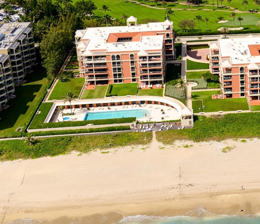 TWO NORTH BREAKERS ROW CONDO - Residential