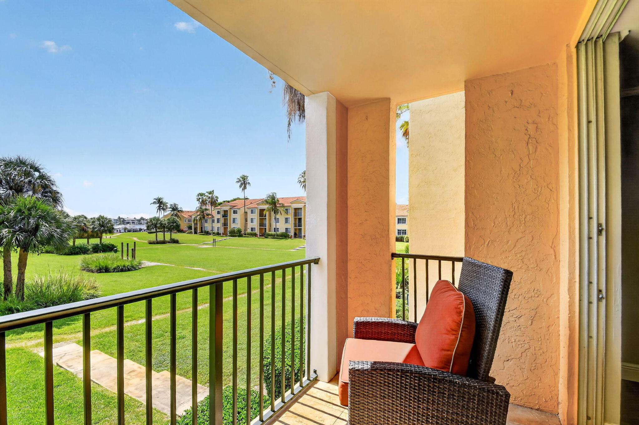 YACHT CLUB ON THE INTRACOASTAL CONDO - Residential Lease
