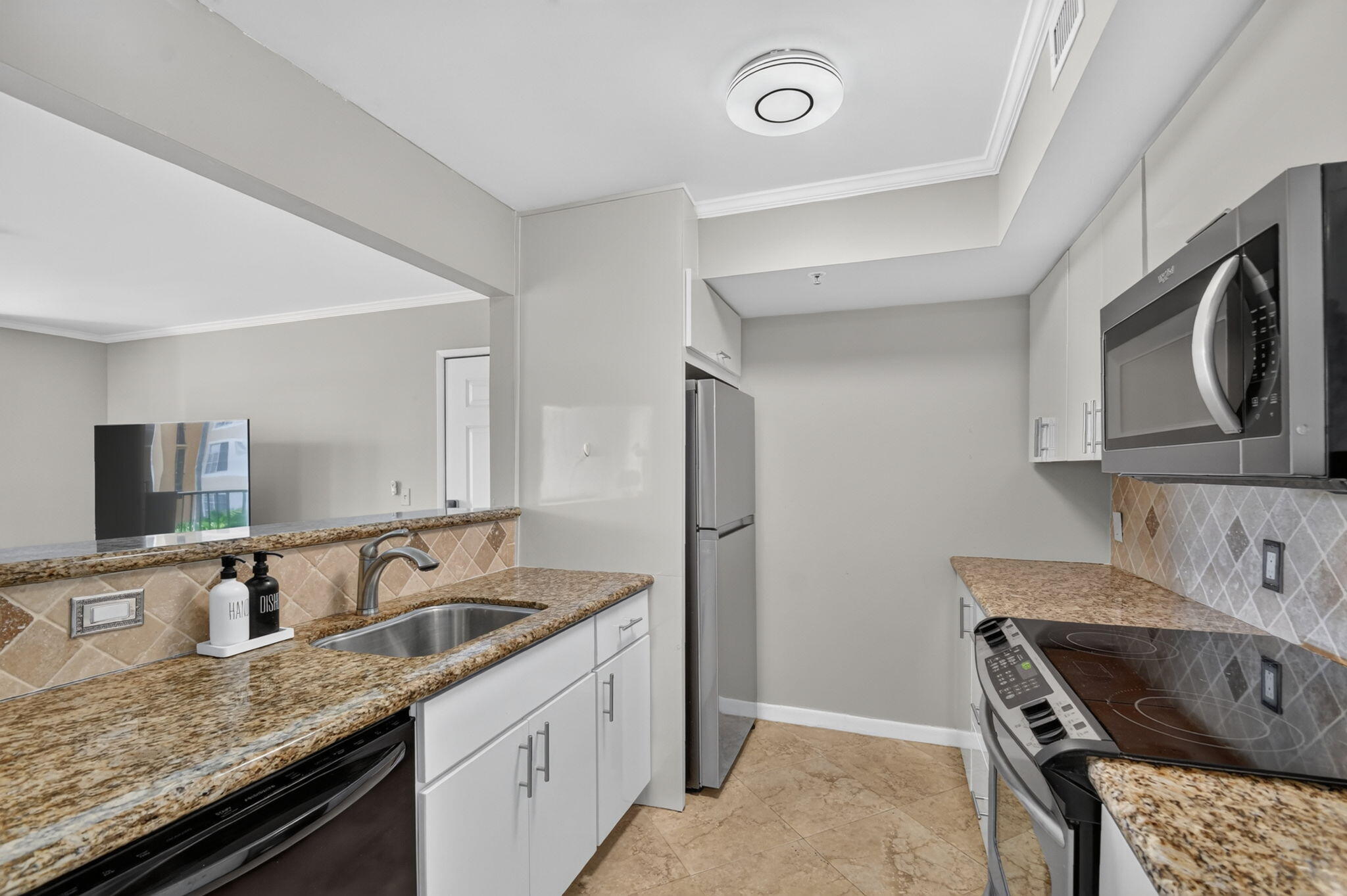 YACHT CLUB ON THE INTRACOASTAL CONDO - Residential Lease