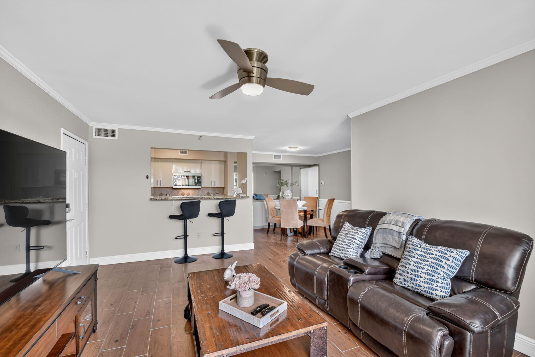 YACHT CLUB ON THE INTRACOASTAL CONDO - Residential Lease