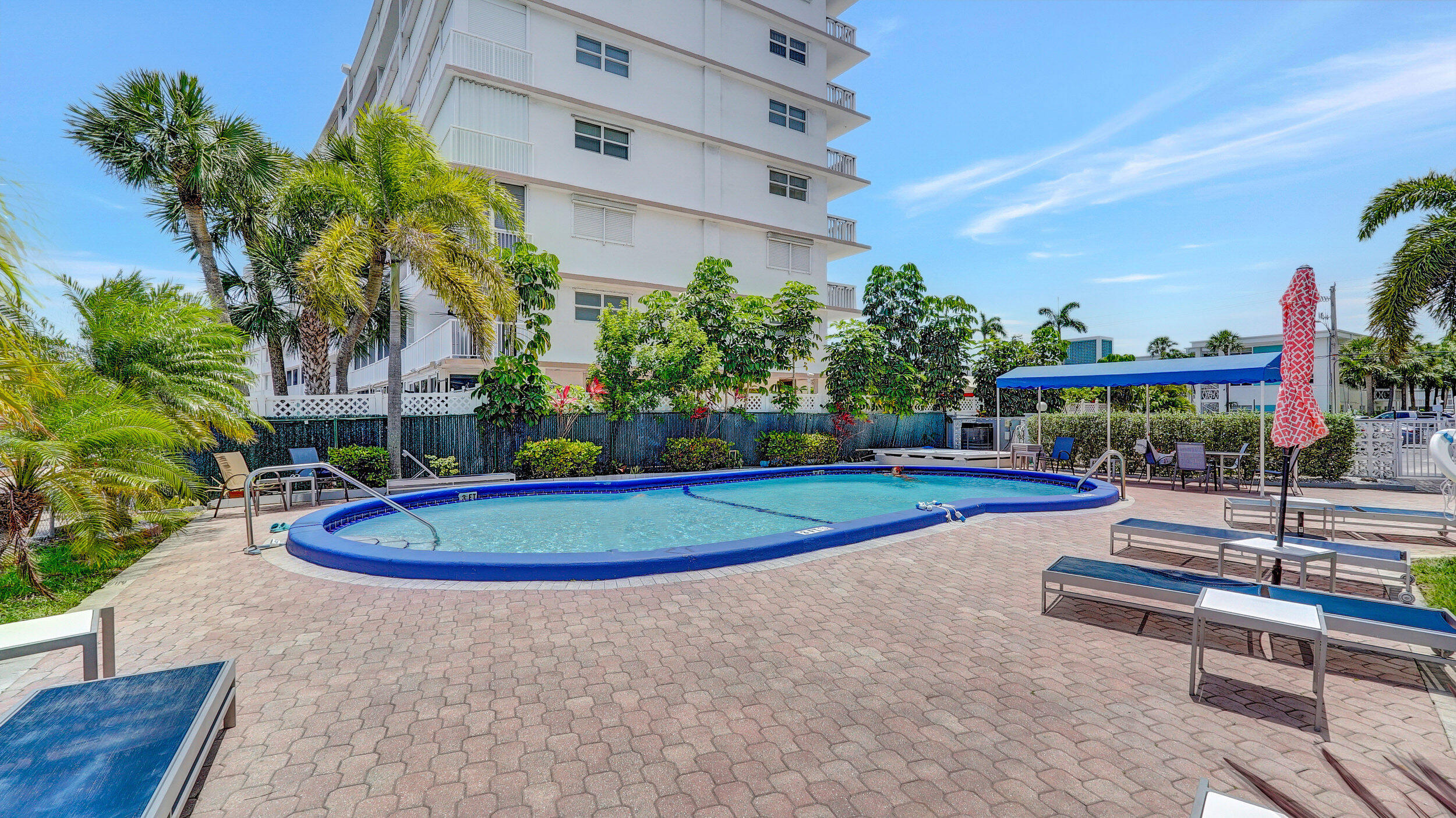 GOLDEN ISLES YACHT CLUB CONDO - Residential