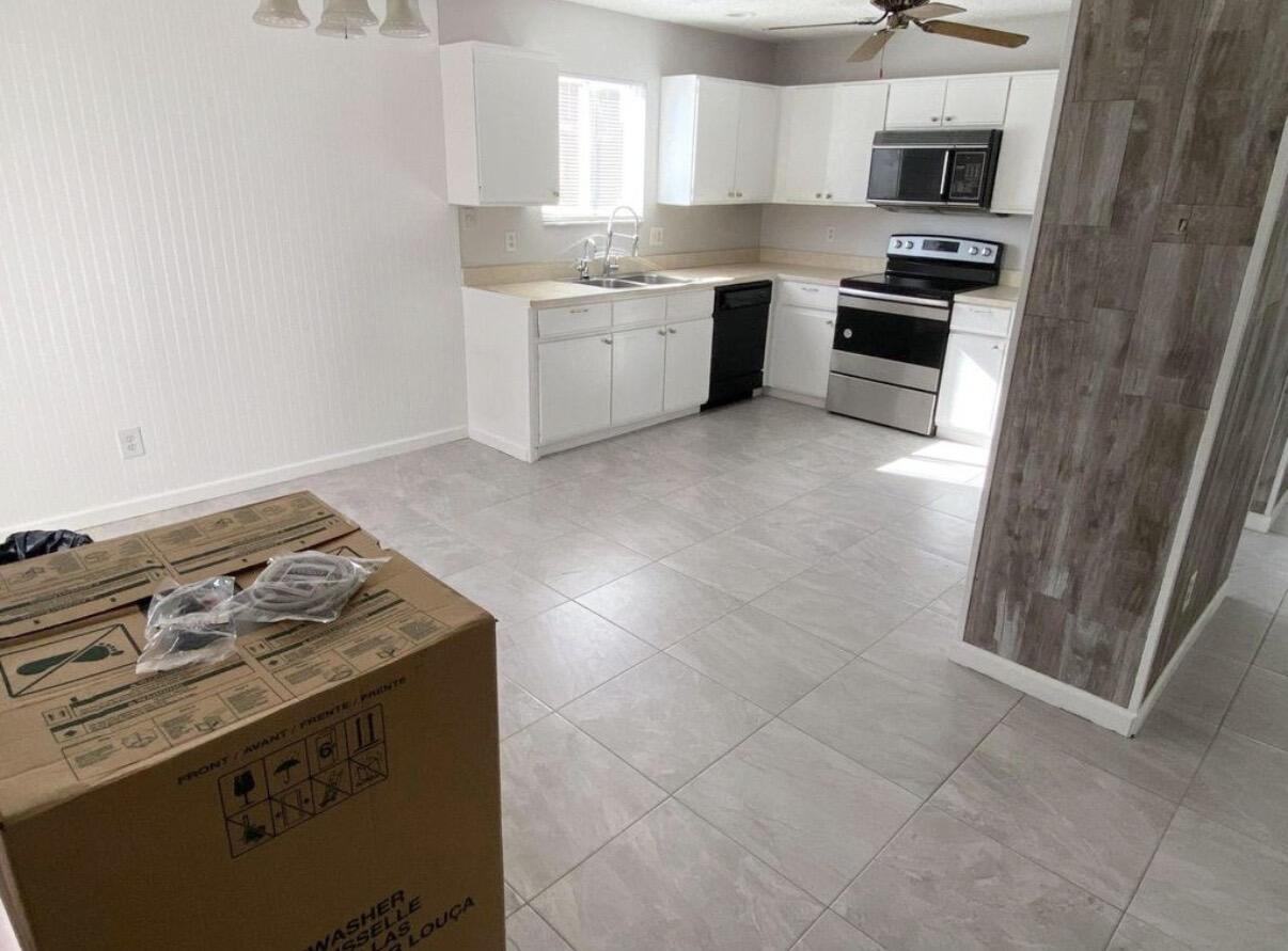MAPLECREST - Residential Lease