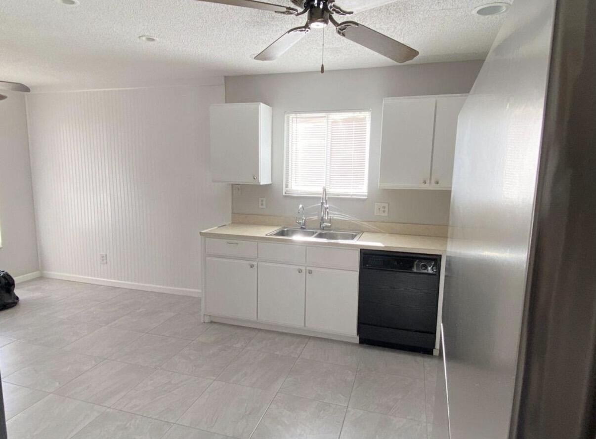 MAPLECREST - Residential Lease