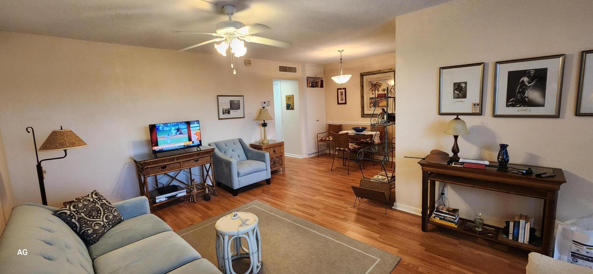PALM ROYAL APTS INC CONDO - Residential