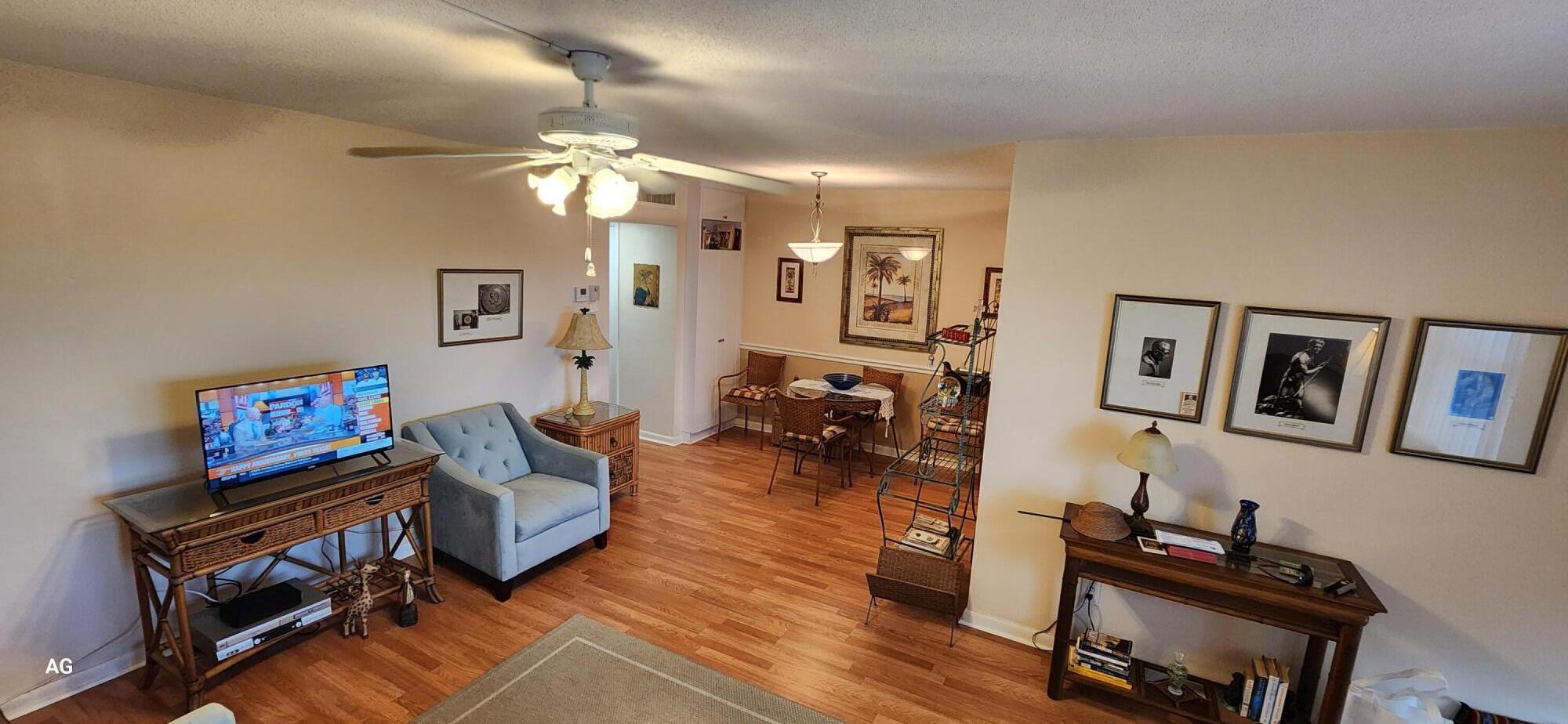 PALM ROYAL APTS INC CONDO - Residential