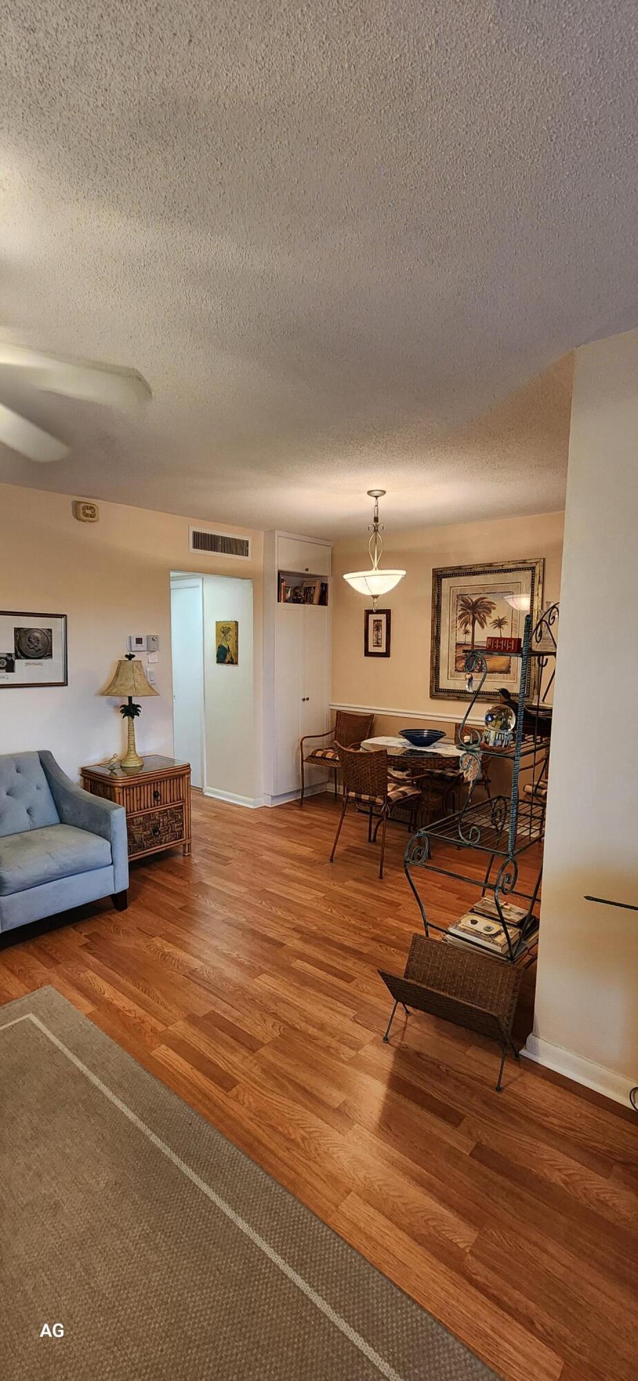 PALM ROYAL APTS INC CONDO - Residential