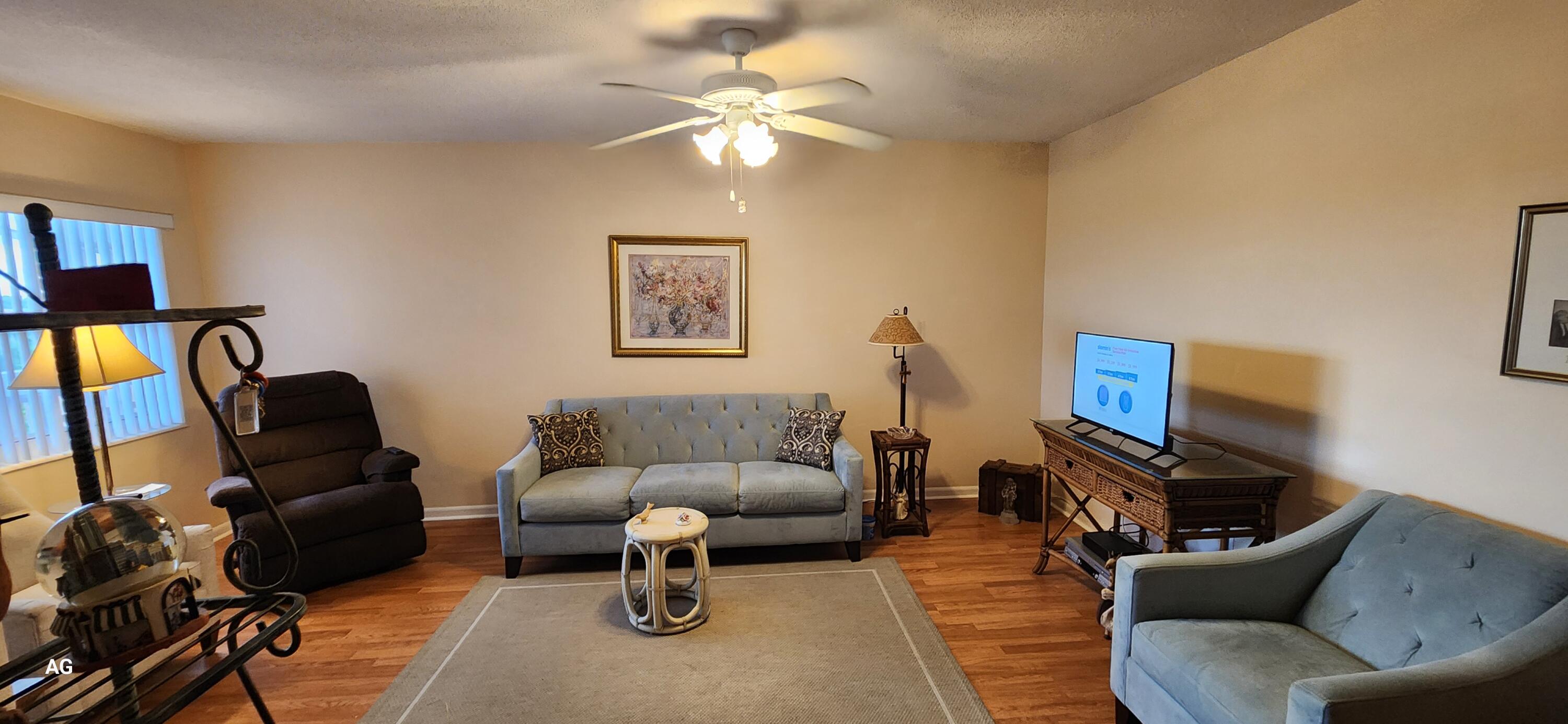 PALM ROYAL APTS INC CONDO - Residential