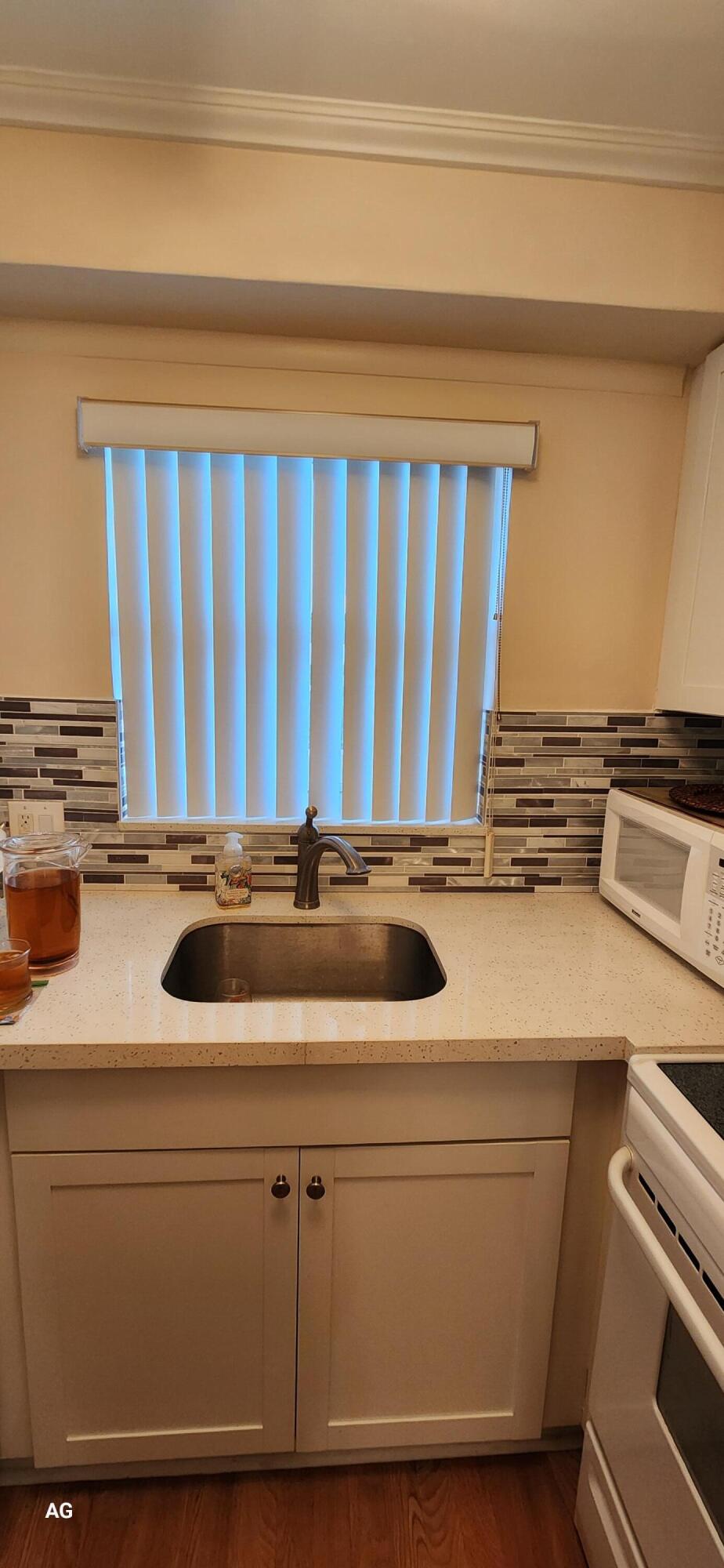 PALM ROYAL APTS INC CONDO - Residential