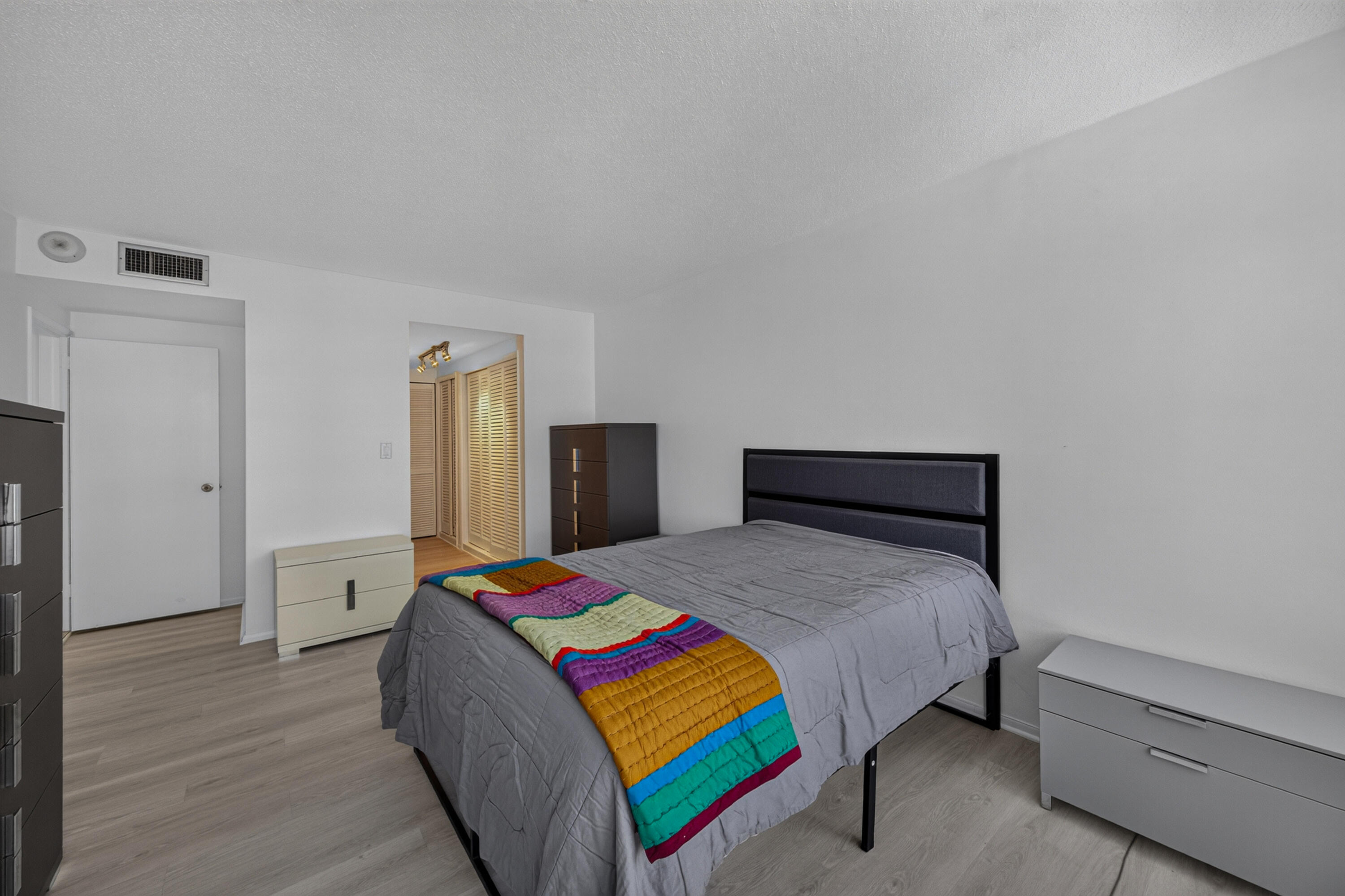 GALT OCEAN CLUB CONDO - Residential