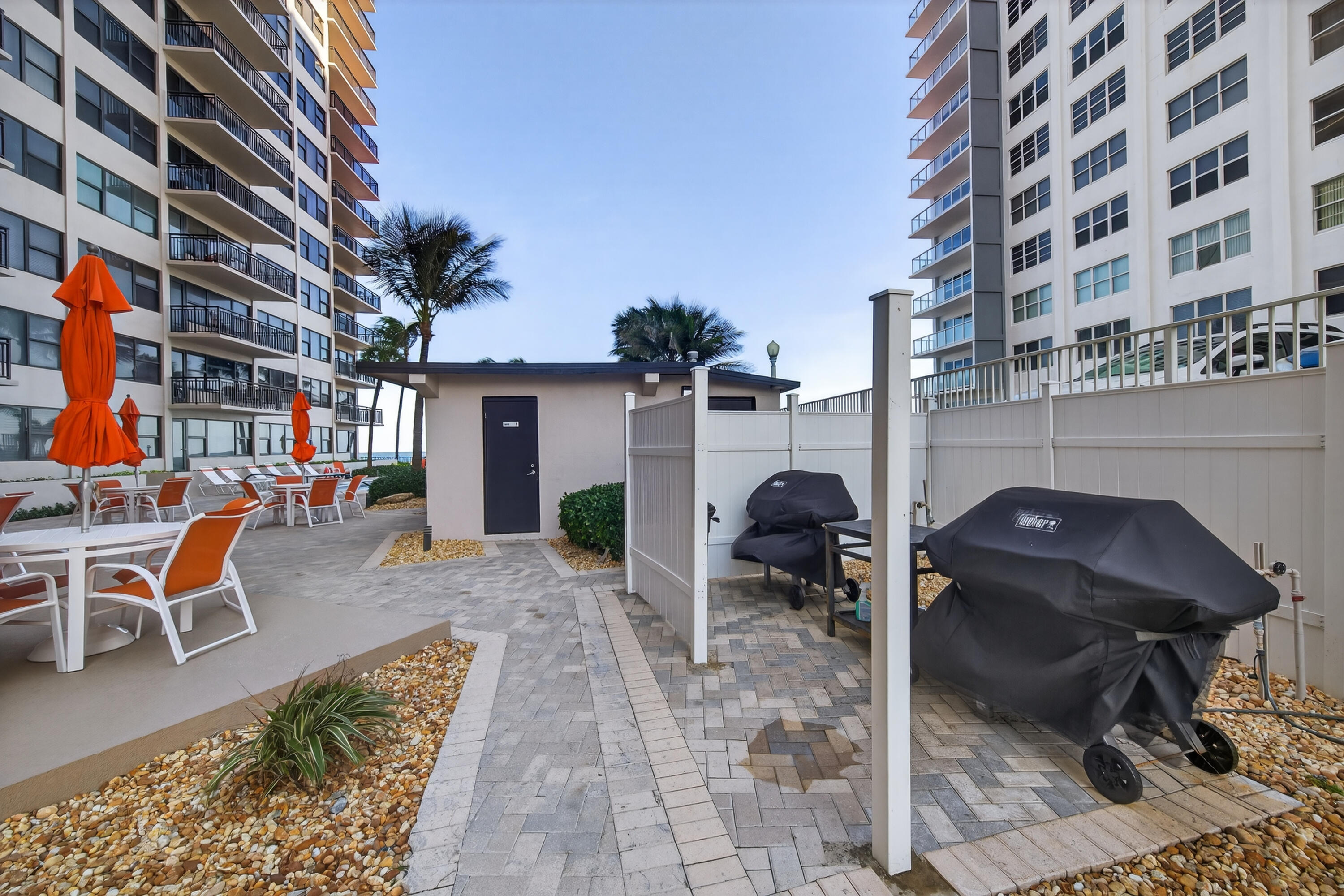 GALT OCEAN CLUB CONDO - Residential