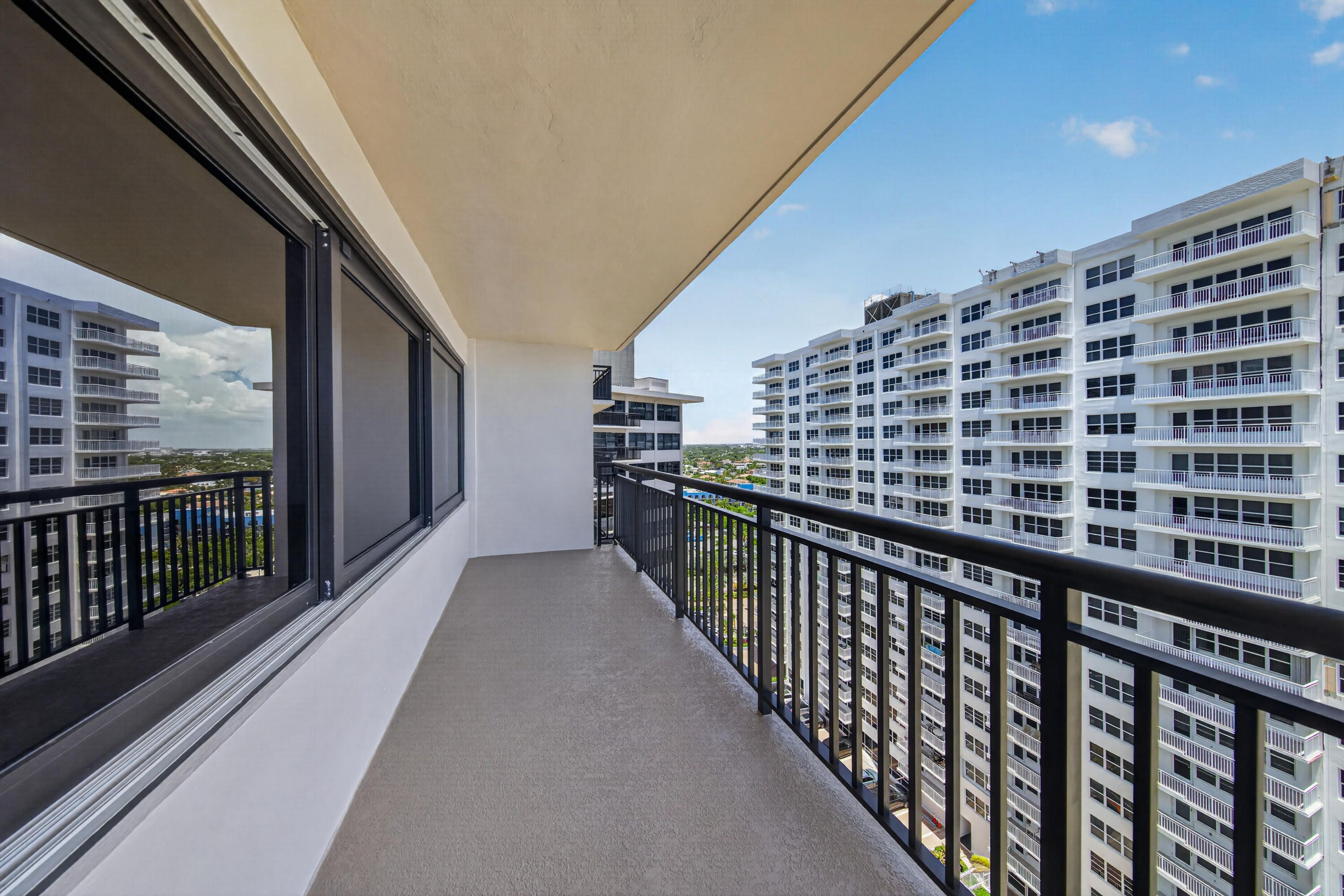 GALT OCEAN CLUB CONDO - Residential