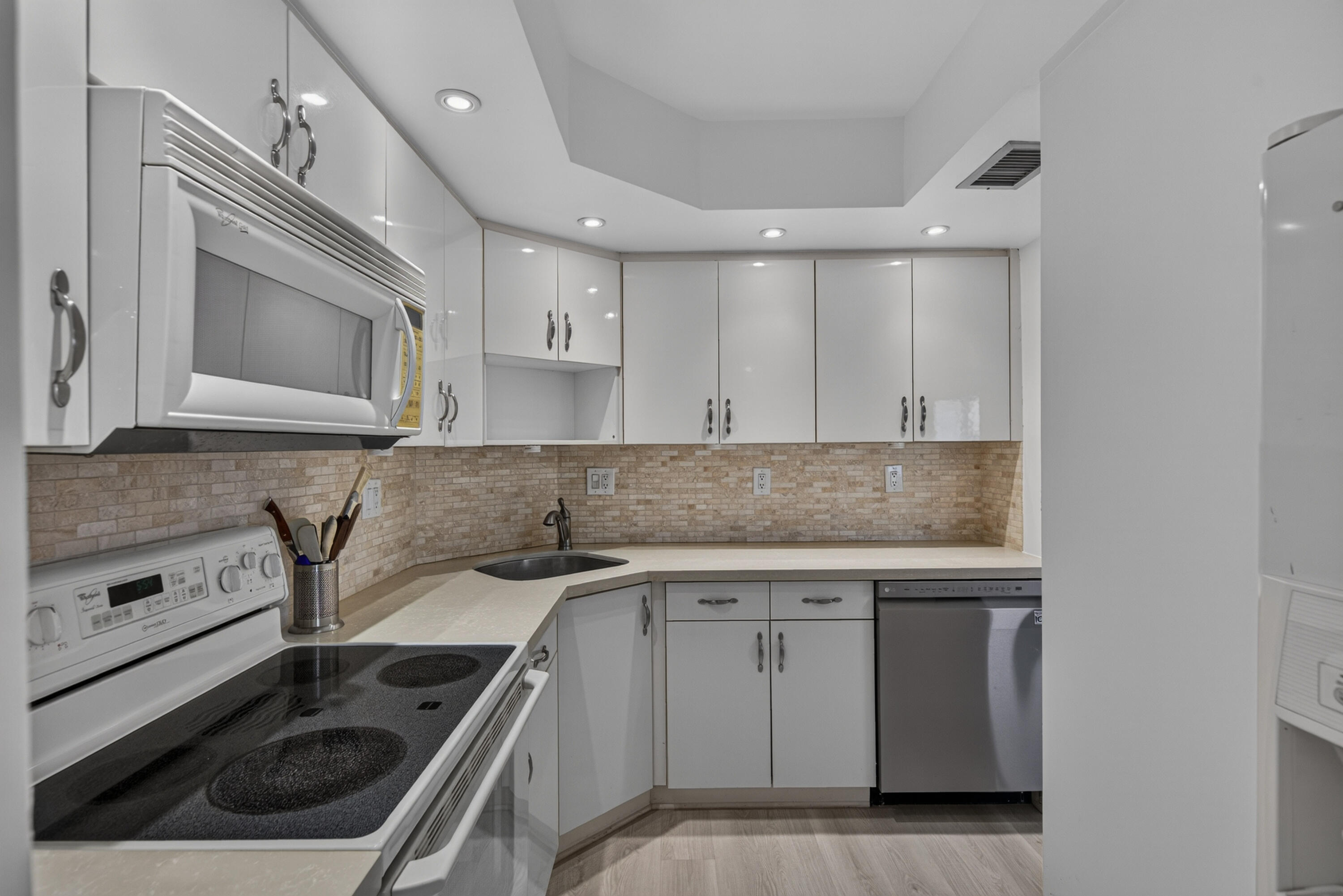 GALT OCEAN CLUB CONDO - Residential