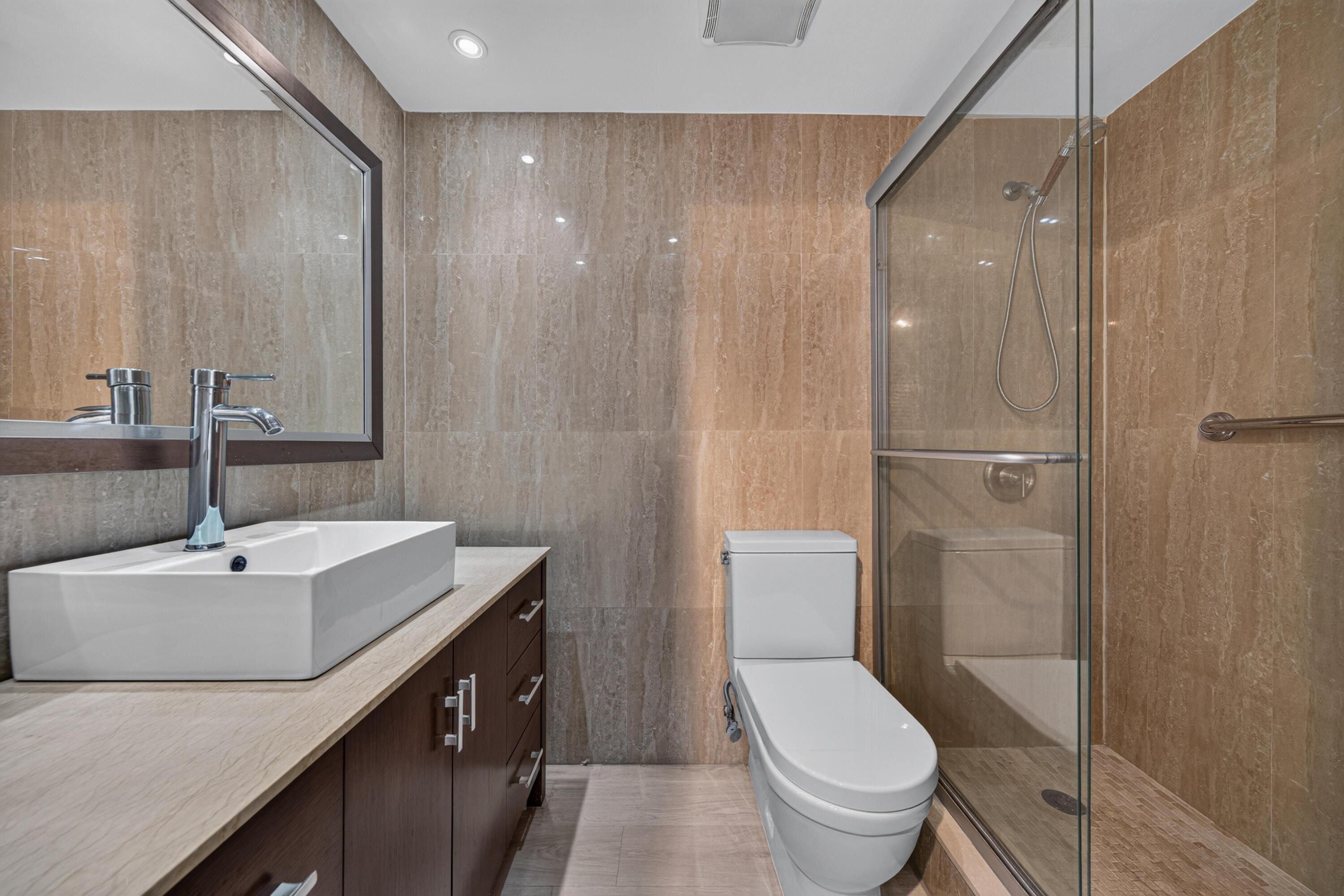 GALT OCEAN CLUB CONDO - Residential
